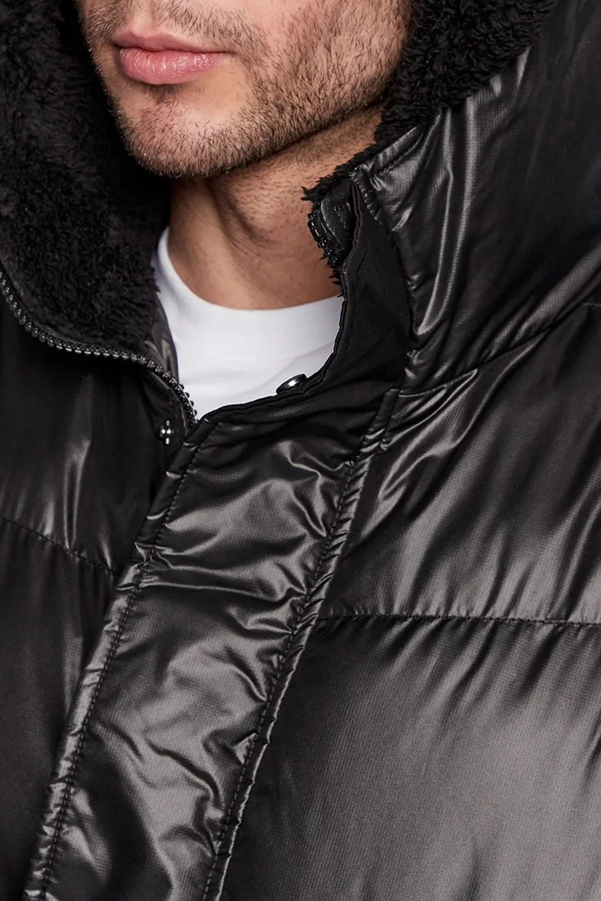 EA7 Regular Fit Suni Kürk Kapüşonlu Uzun Şişme Erkek Mont 6LPK01 PN3BZ 1200 SİYAH - 4