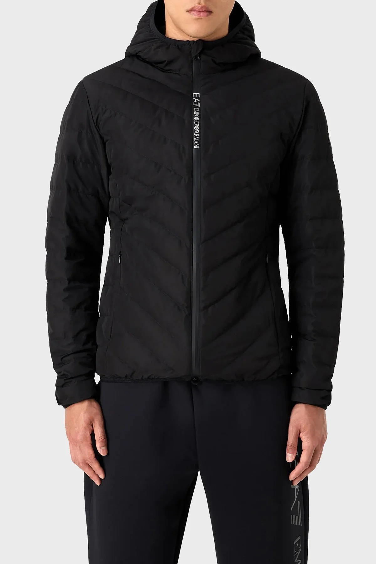 EA7 Regular Fit Yalıtımlı Kapüşonlu Kaz Tüyü Dolgulu Erkek Mont 8NPB14 PNE1Z 1200 SİYAH - 1