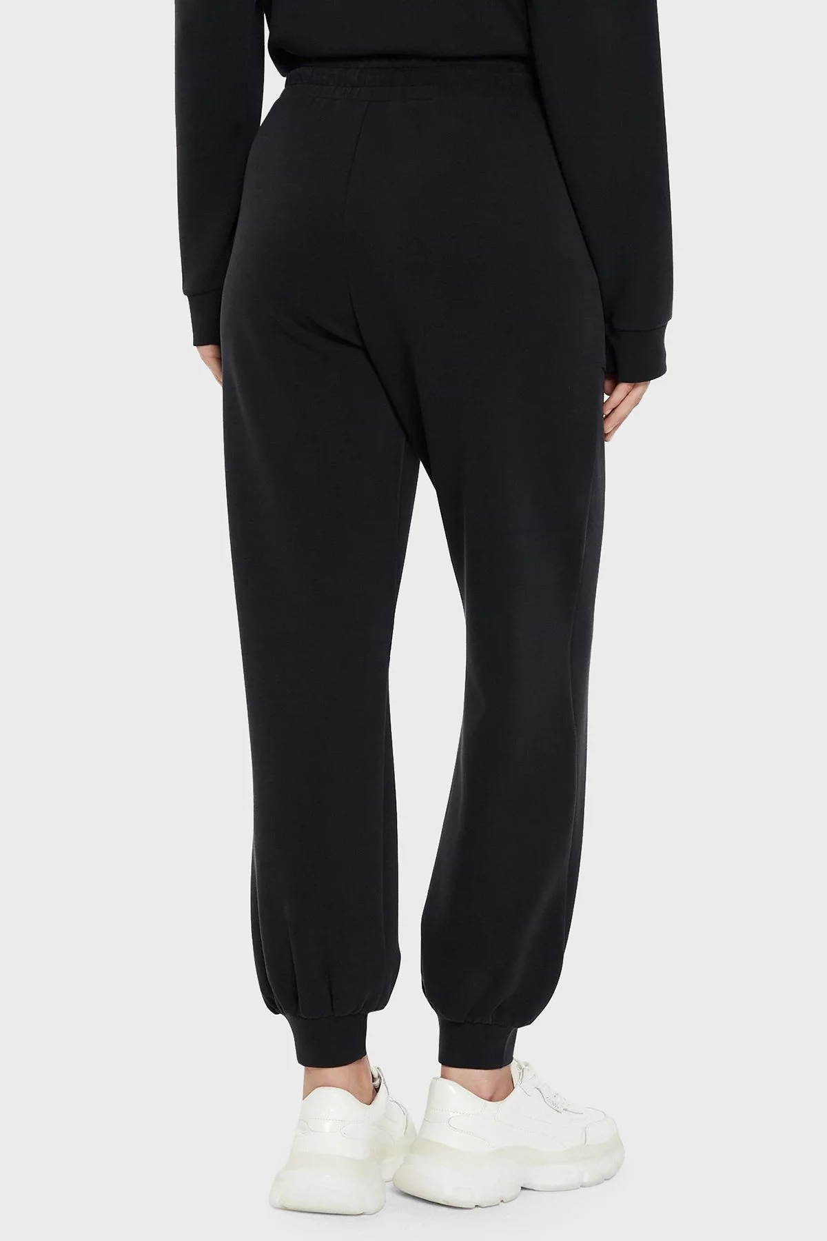 EA7 Relaxed Fit Cepli Jogger Kadın Pantolon 6DTP61 TJZBZ 0210 SİYAH - 3