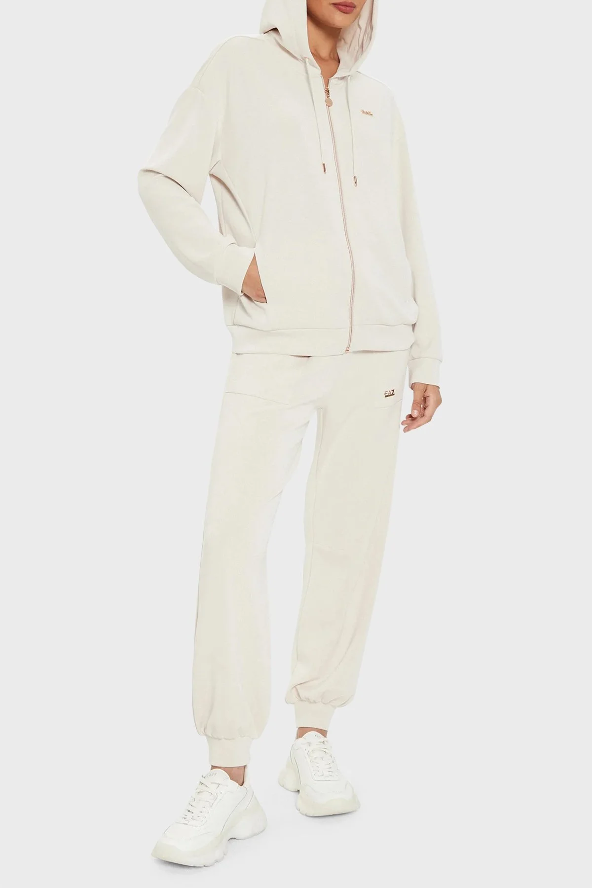 EA7 Relaxed Fit Cepli Jogger Kadın Pantolon 6DTP61 TJZBZ 1120 BEYAZ - 2