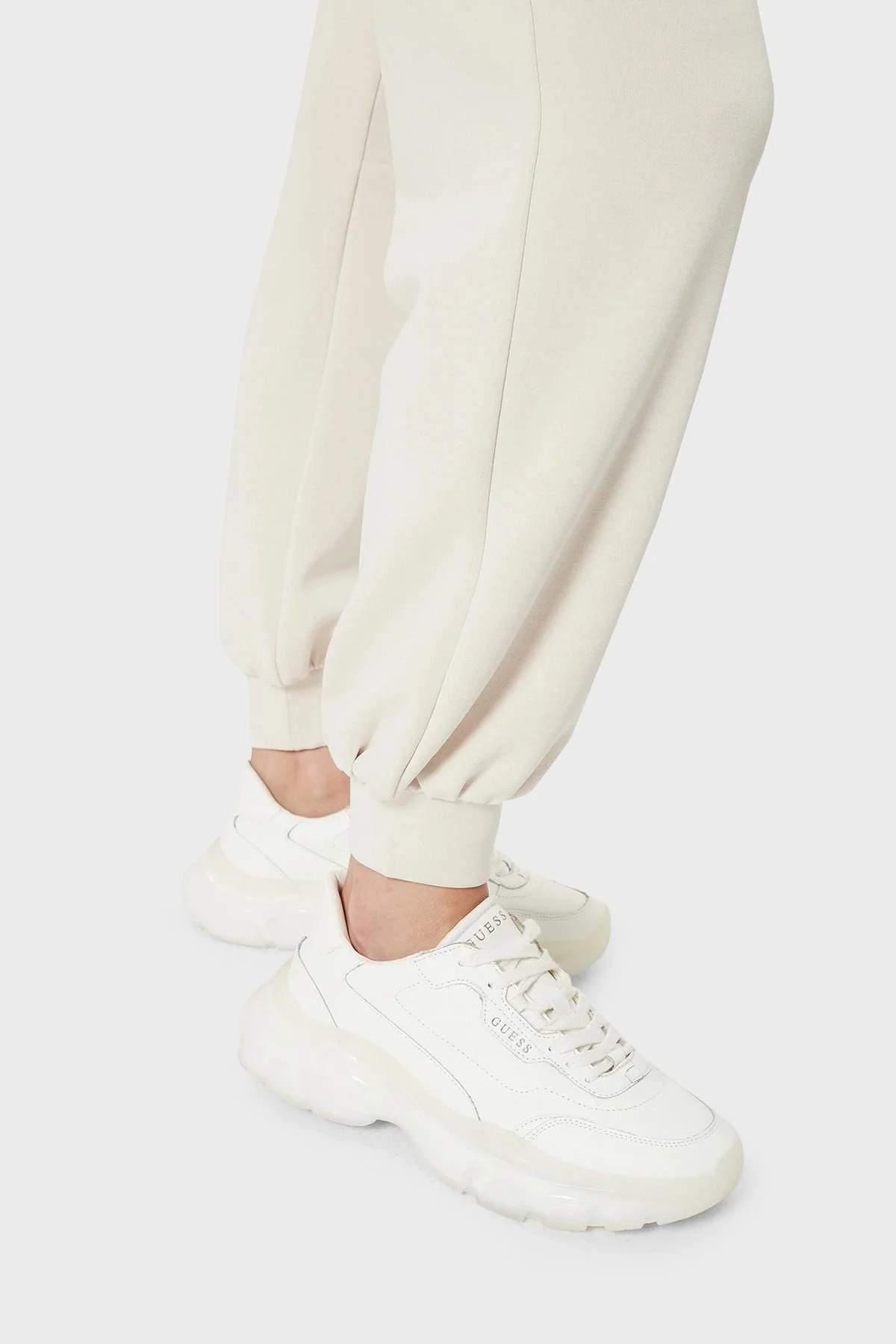 EA7 Relaxed Fit Cepli Jogger Kadın Pantolon 6DTP61 TJZBZ 1120 BEYAZ - 5