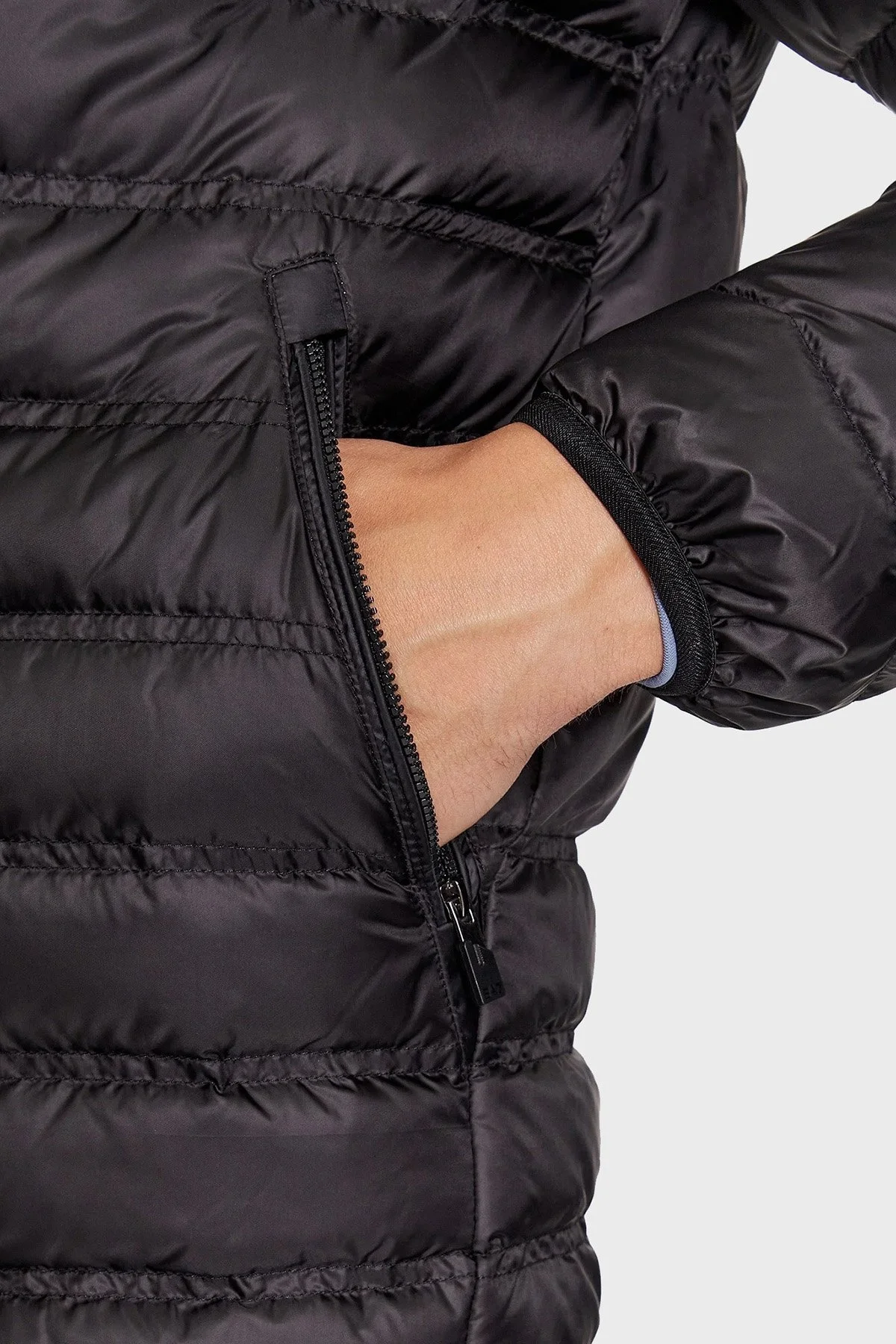 EA7 Su Geçirmez Kuş Tüyü Dolgulu Kapüşonlu Erkek Mont 6RPB16 PN5ZZ 1200 SİYAH - 5