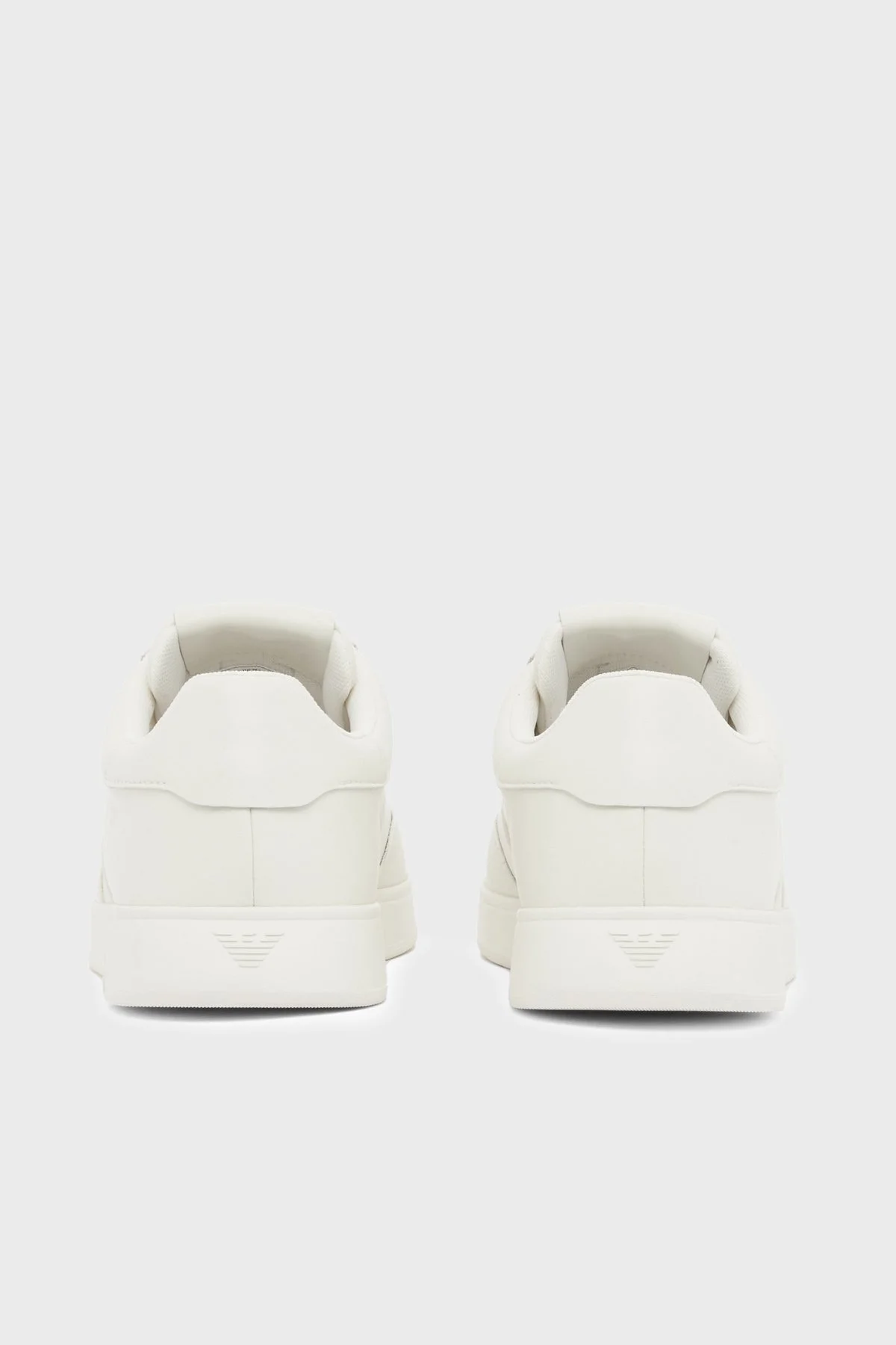 Emporio Armani % 100 Deri Logolu Sneaker Erkek Ayakkabı EM003062 AF20004 U0003 BEYAZ - 6