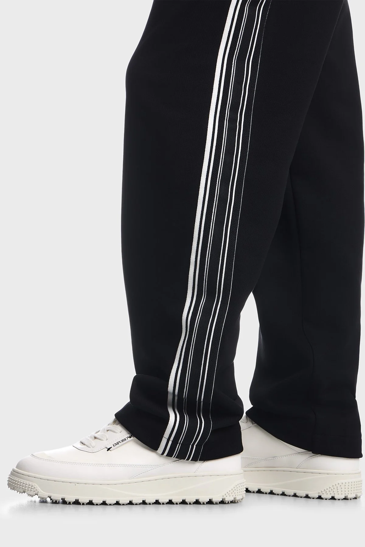 Emporio Armani %100 Pamuk Düz Paça Erkek Pantolon EM006884 AF13713 UC001 Siyah - 5