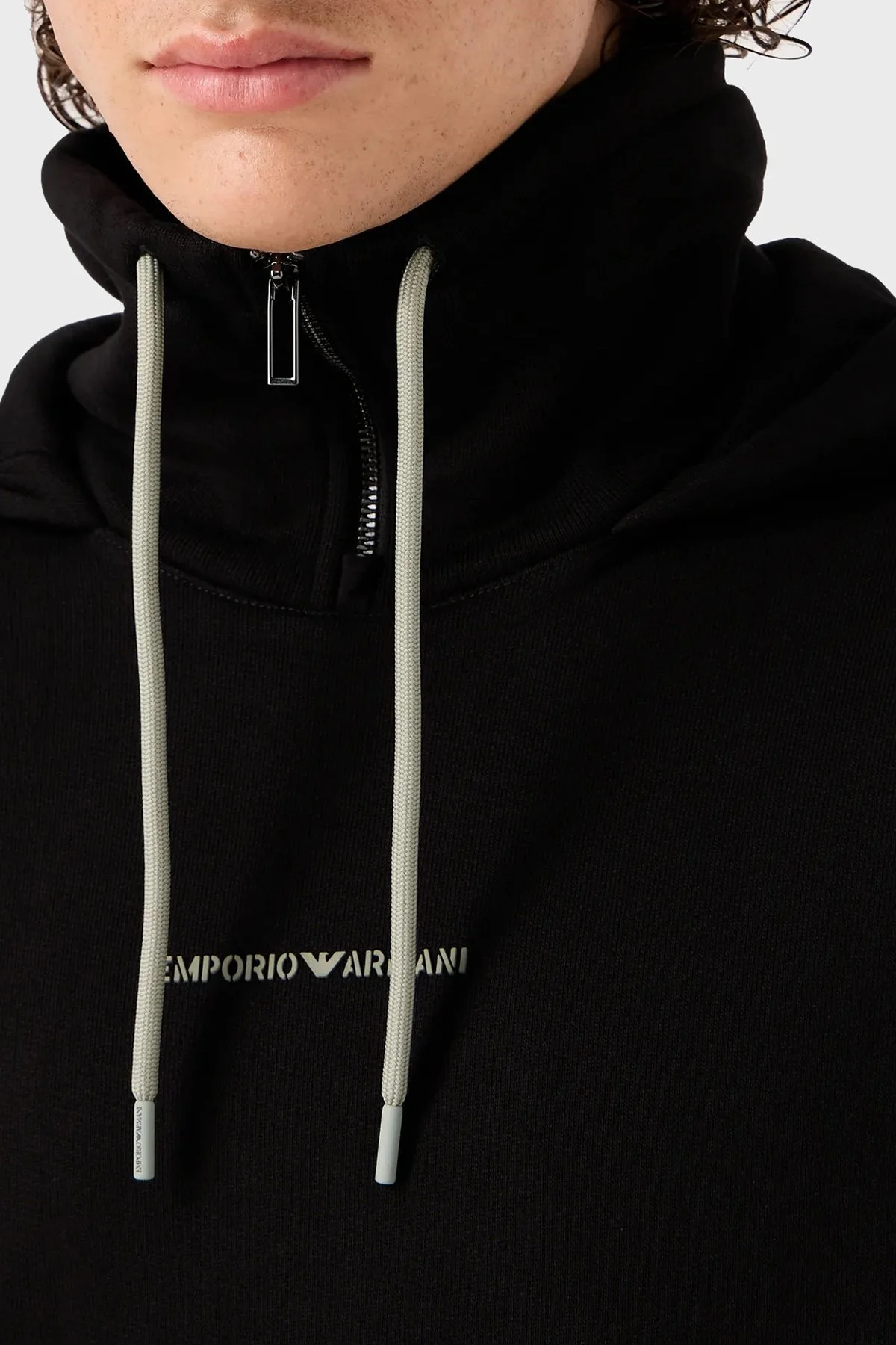 Emporio Armani % 100 Pamuk Kapüşonlu Yarım Fermuarlı Oversize Fit Erkek Sweat 6R1ME6 1JWPZ 0999 SİYAH - 4