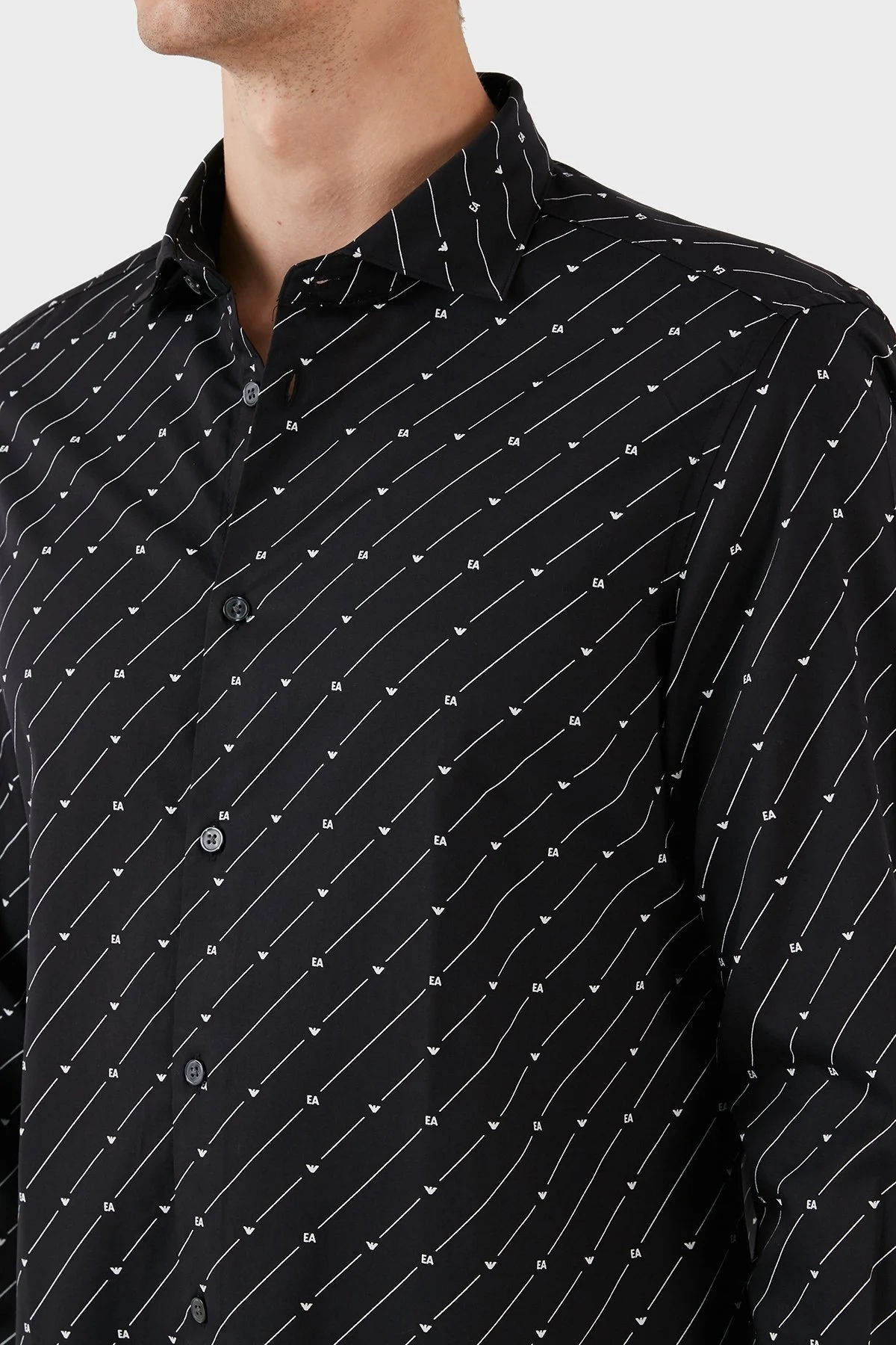 Emporio Armani Pamuklu Logo Desen Baskılı Regular Fit Erkek Gömlek 6R1C86 1NMVZ F086 SİYAH - 6