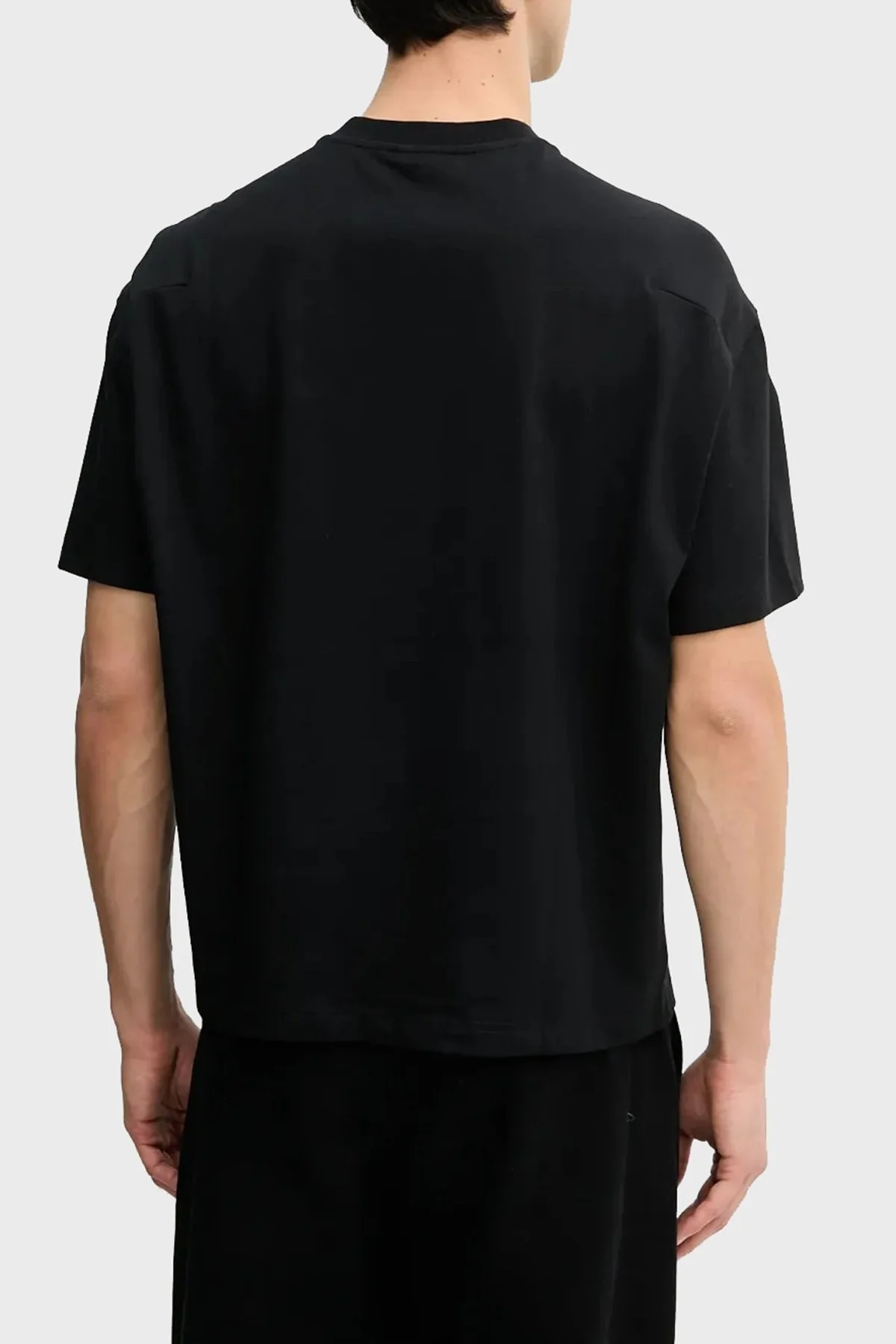 Emporio Armani % 100 Pamuk Oversize Bisiklet Yaka Logolu Erkek T Shirt EM001060 AF13715 UC001 SİYAH - 3