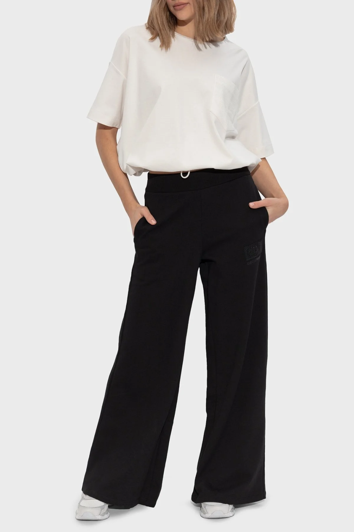 Emporio Armani % 100 Pamuk Oversize Fit Bisiklet Yaka Tek Cepli Bayan T Shirt EW000891 AF12545 U0006 BEYAZ - 8