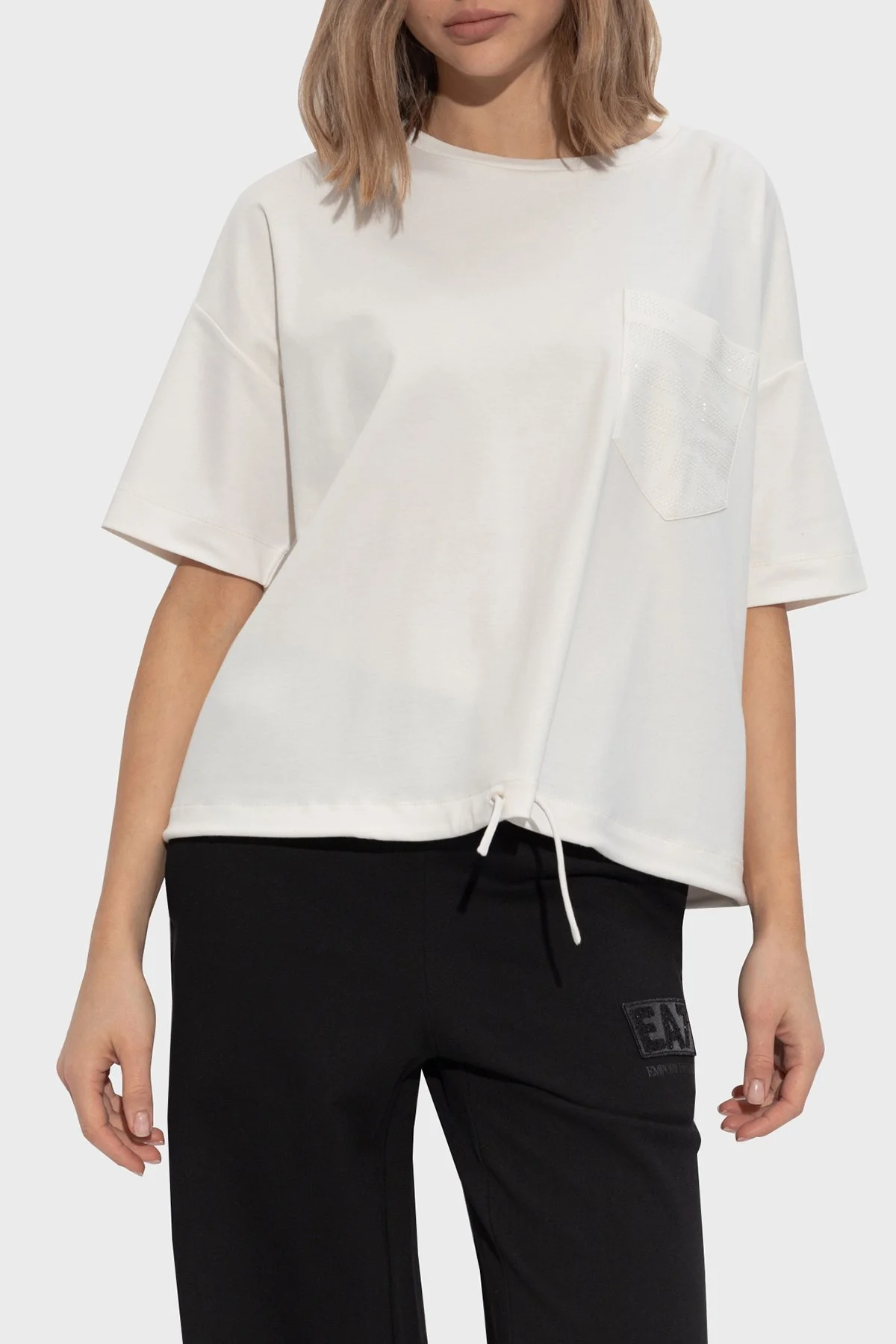 Emporio Armani % 100 Pamuk Oversize Fit Bisiklet Yaka Tek Cepli Kadın T Shirt EW000891 AF12545 U0006 BEYAZ - 1