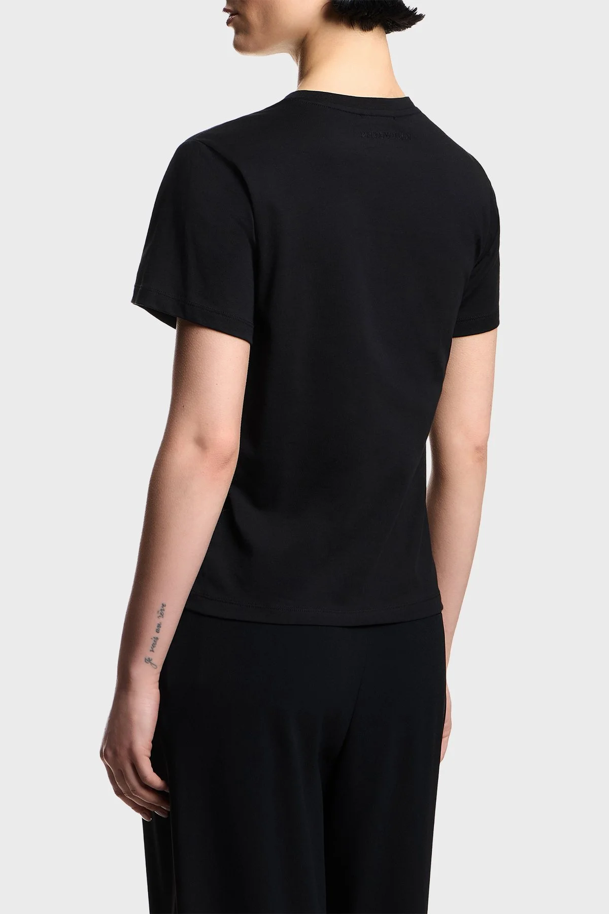 Emporio Armani % 100 Pamuk Regular Fit Bisiklet Yaka Logolu Bayan T Shirt EW003594 AF12597 UC001 SİYAH - 3