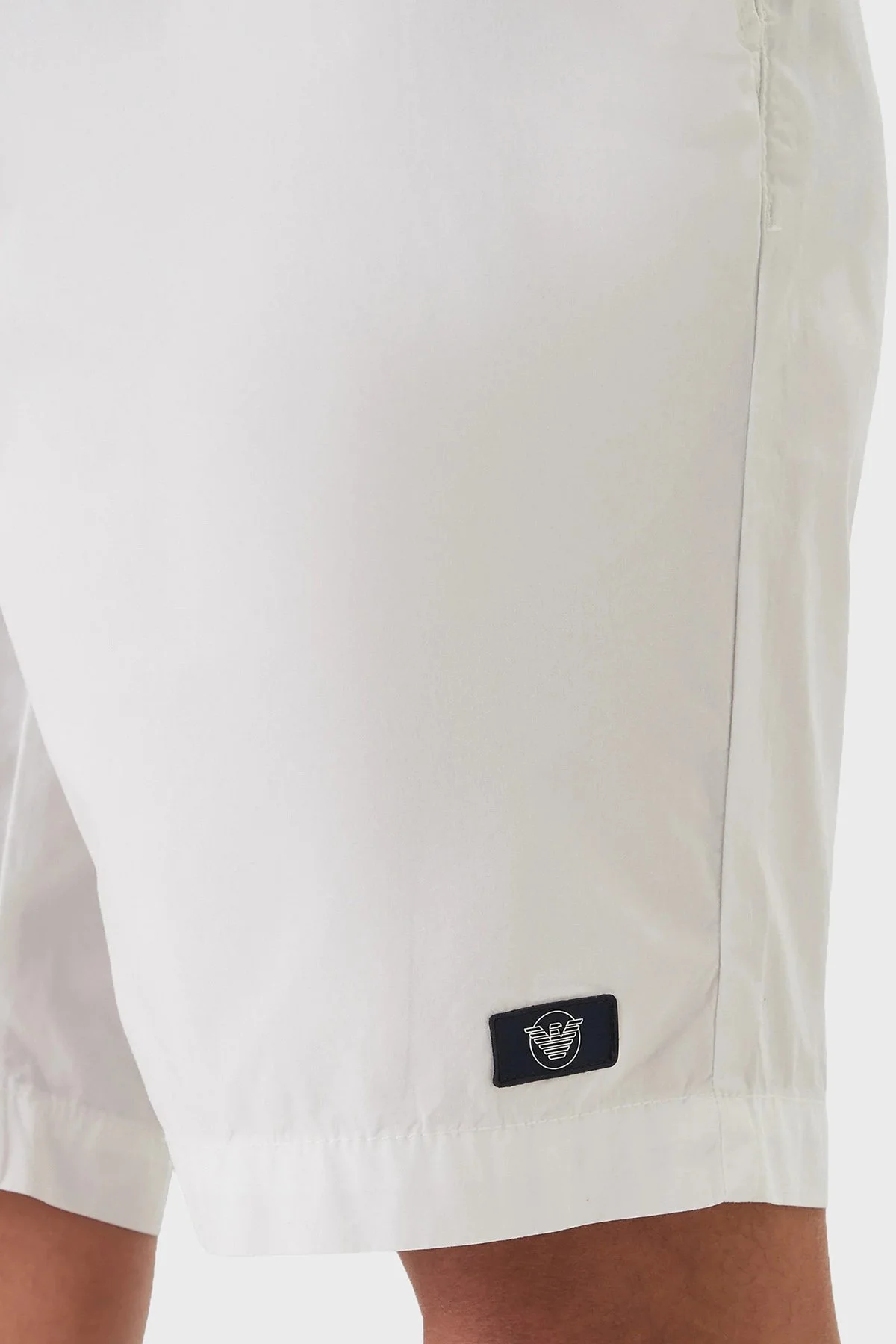 Emporio Armani % 100 Pamuk Regular Fit Logolu Normal Bel Short Erkek Şort EM000591 AF20428 U0002 BEYAZ - 4