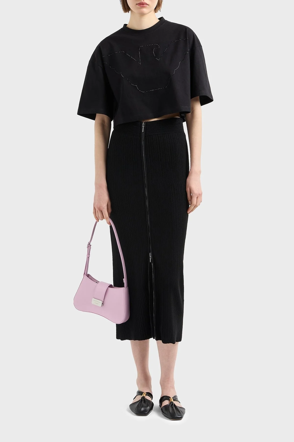 Emporio Armani % 100 Pamuk Taşlı Regular Fit Bisiklet Yaka Crop Bayan T Shirt EW000897 AF12573 UC001 SİYAH - 7