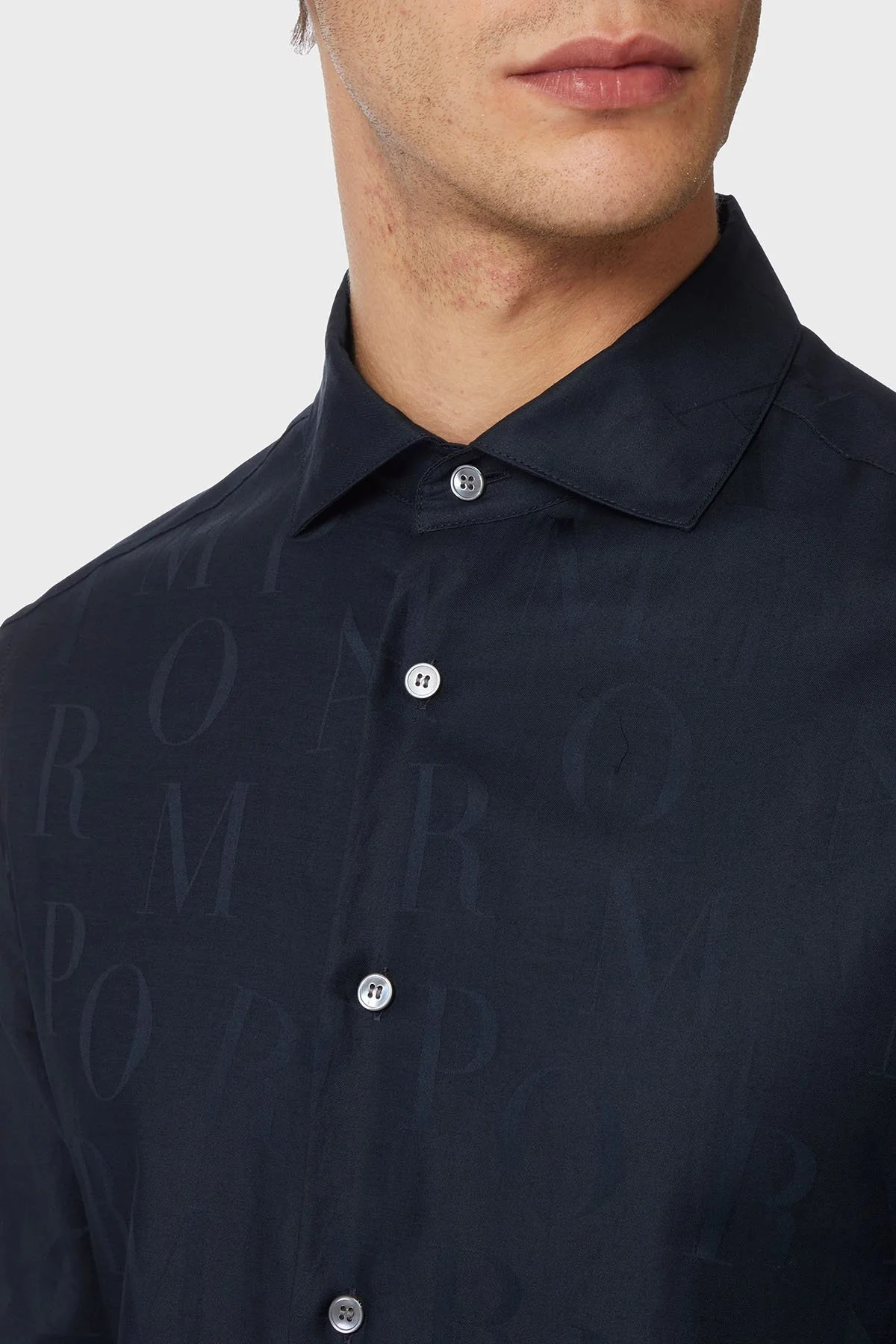 Emporio Armani % 100 Pamuklu Logo Desenli Regular Fit Erkek Gömlek 6R1C86 1K0TZ F907 LACİVERT - 4