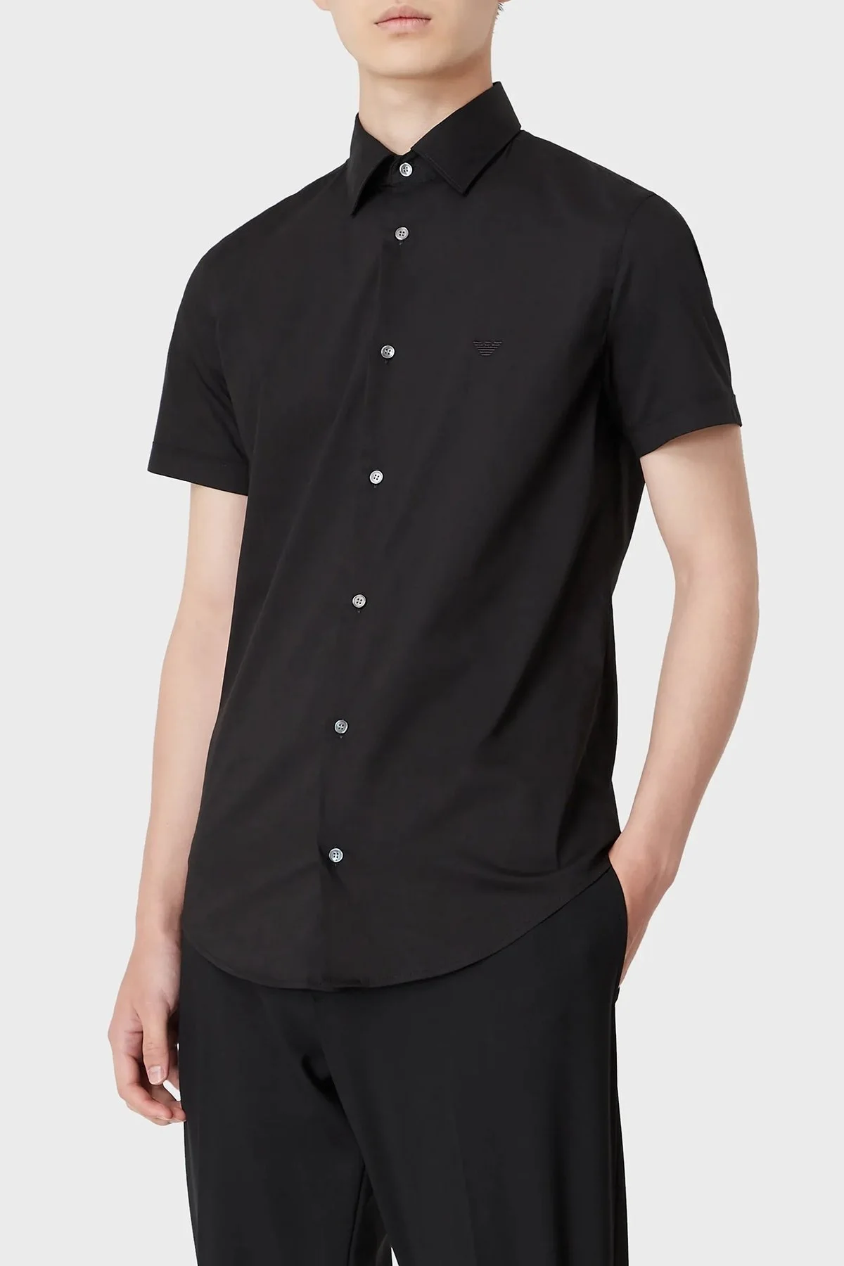 Emporio Armani % 100 Pamuklu Regular Fit Kısa Kollu Erkek Gömlek 8N1C91 1NI9Z 0999 SİYAH - 1