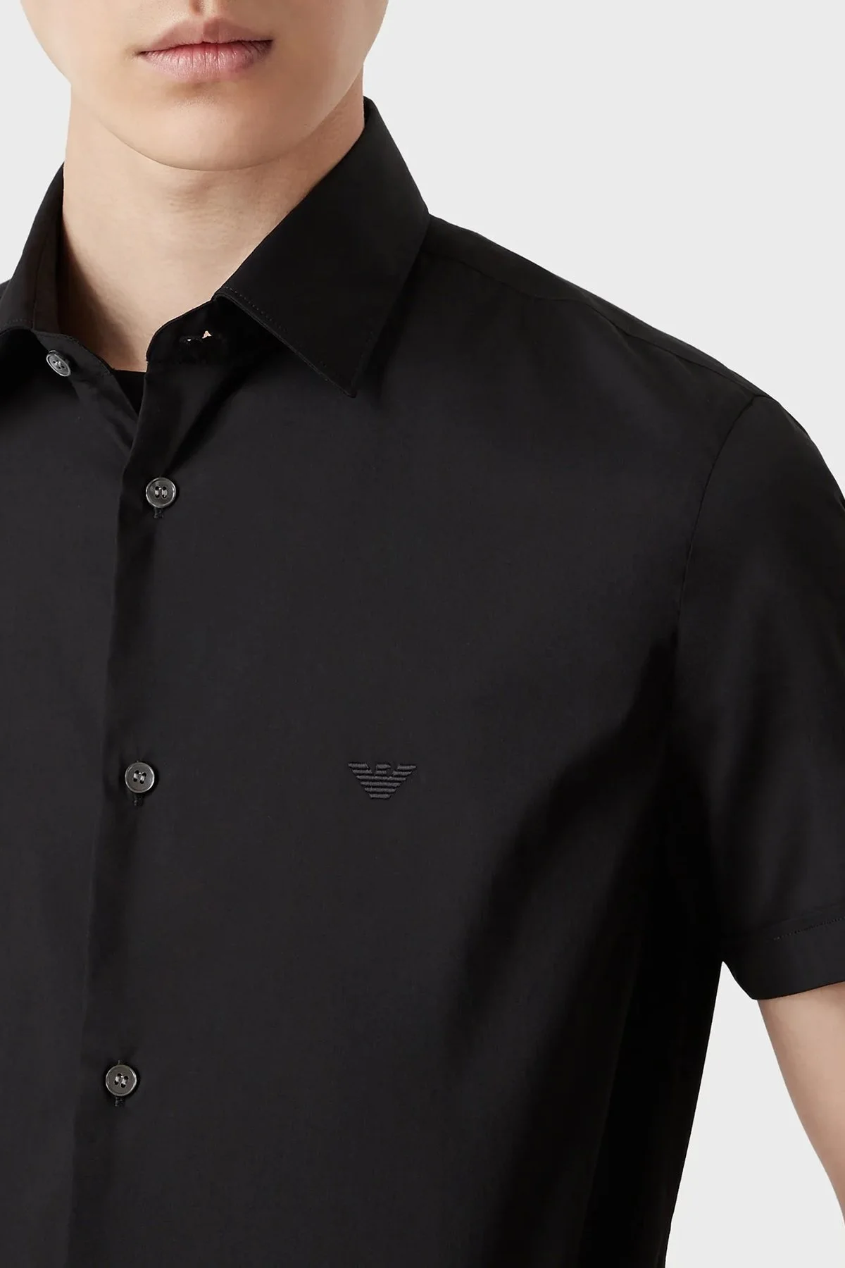 Emporio Armani % 100 Pamuklu Regular Fit Kısa Kollu Erkek Gömlek 8N1C91 1NI9Z 0999 SİYAH - 2