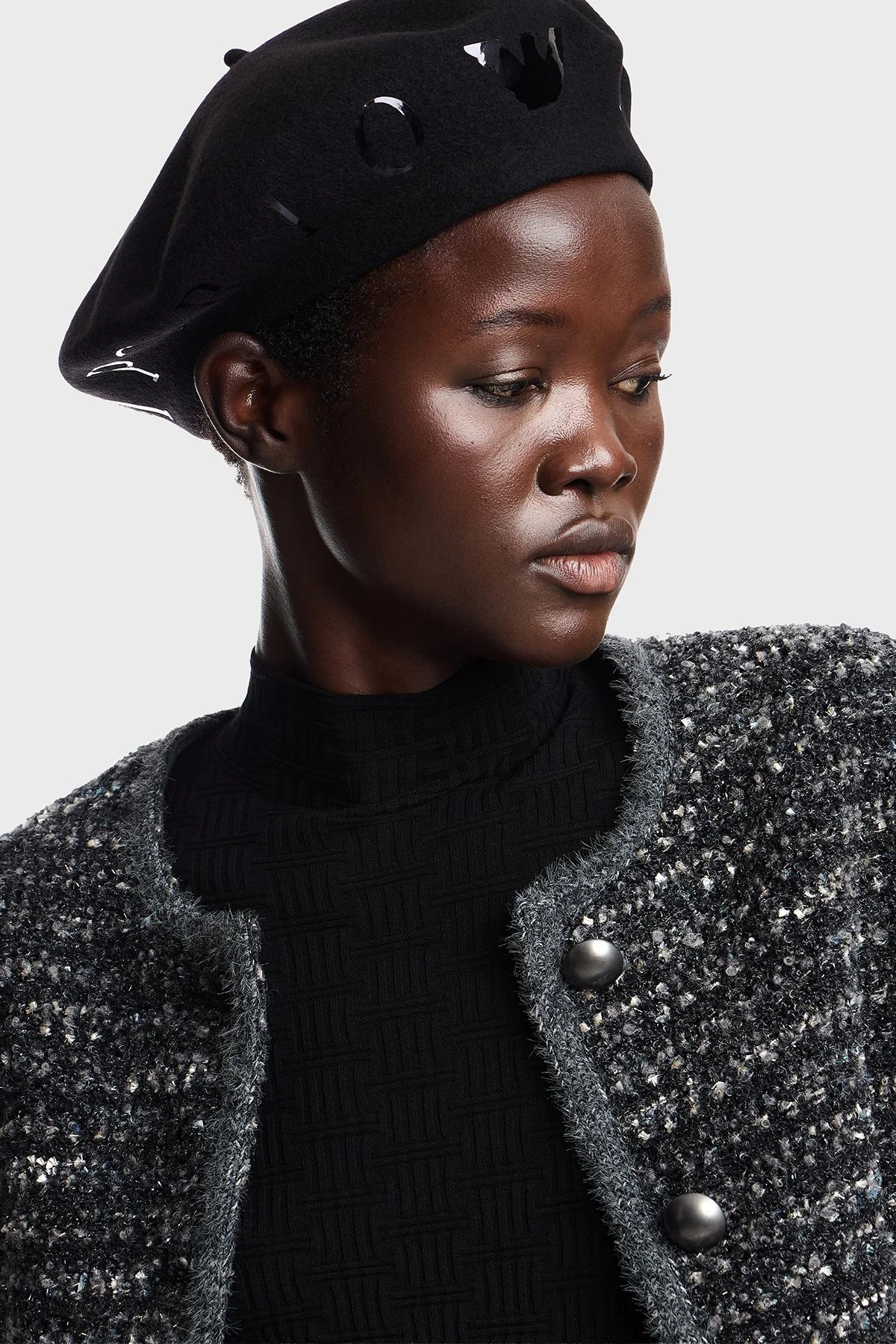 Emporio Armani % 100 Yün Kadın Bere EW005464 AF28948 MC176 Siyah - 2