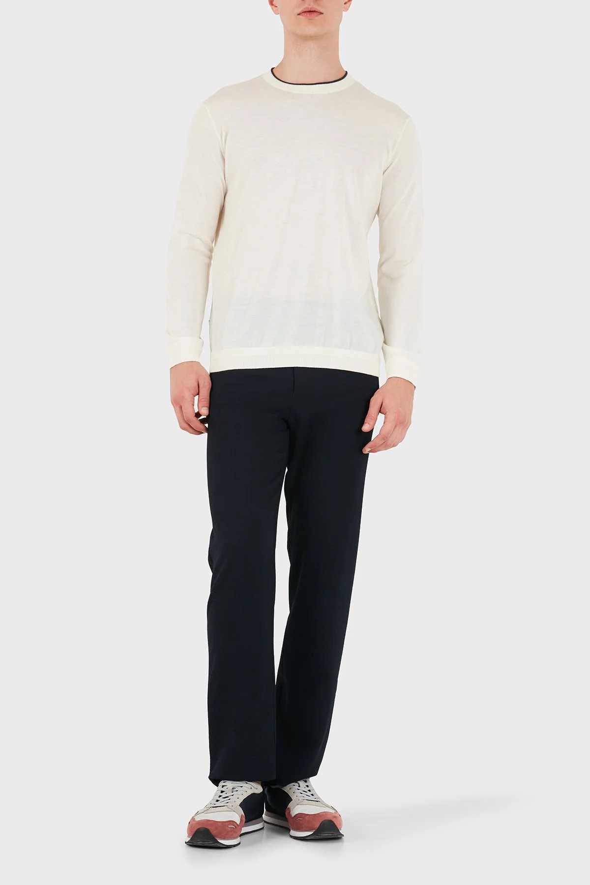 Emporio Armani % 100 Yün Regular Fit Bisiklet Yaka Erkek Kazak EM006225 AF27805 U0003 Beyaz - 2