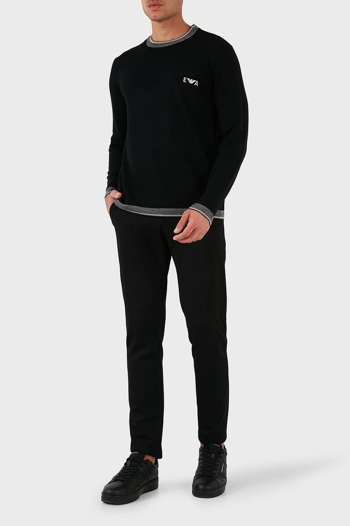 Emporio Armani % 100 Yün Regular Fit Bisiklet Yaka Logolu Erkek Kazak EM003387 AF14697 UC001 SİYAH - 2