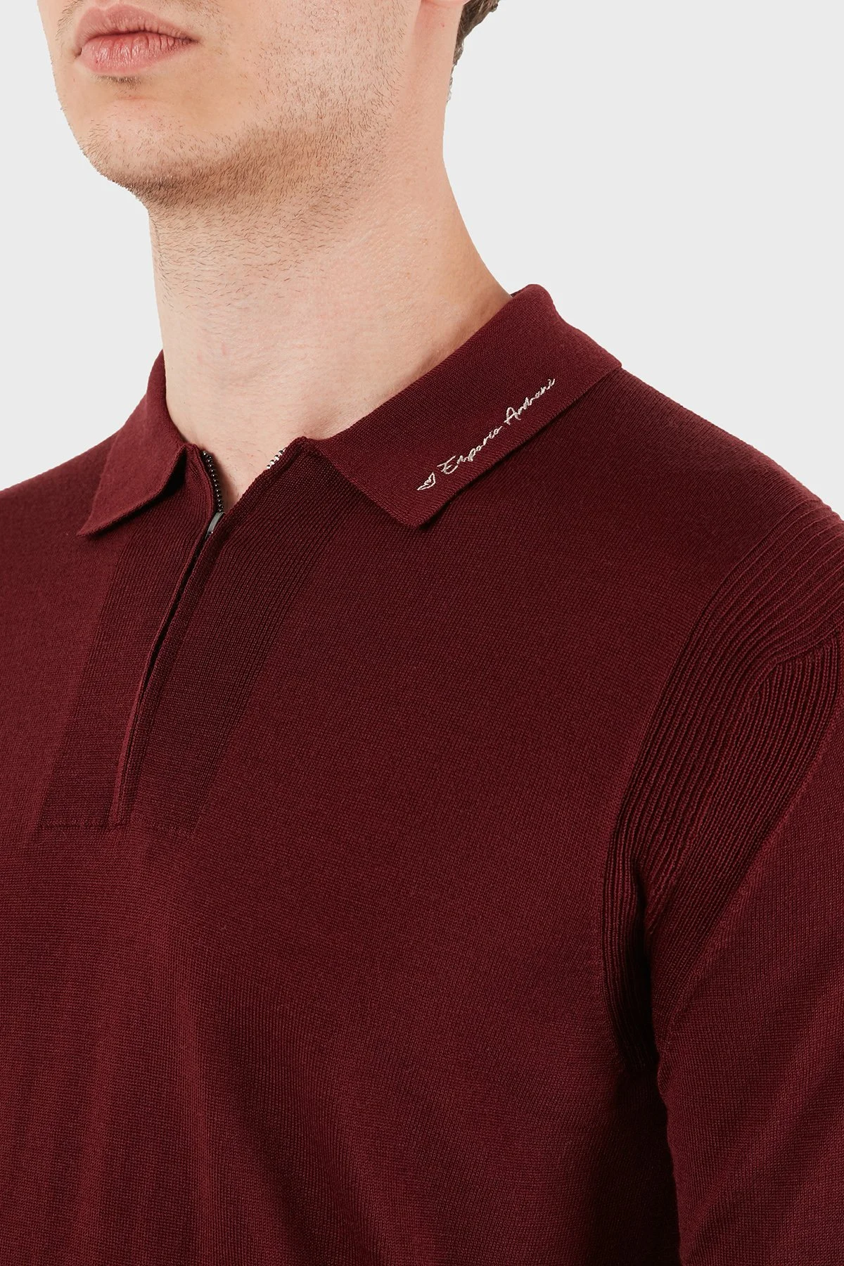 Emporio Armani % 100 Yün Slim Fit Yarım Fermuarlı Erkek Polo Yaka Kazak EM006293 AF29815 U5086 Bordo - 5
