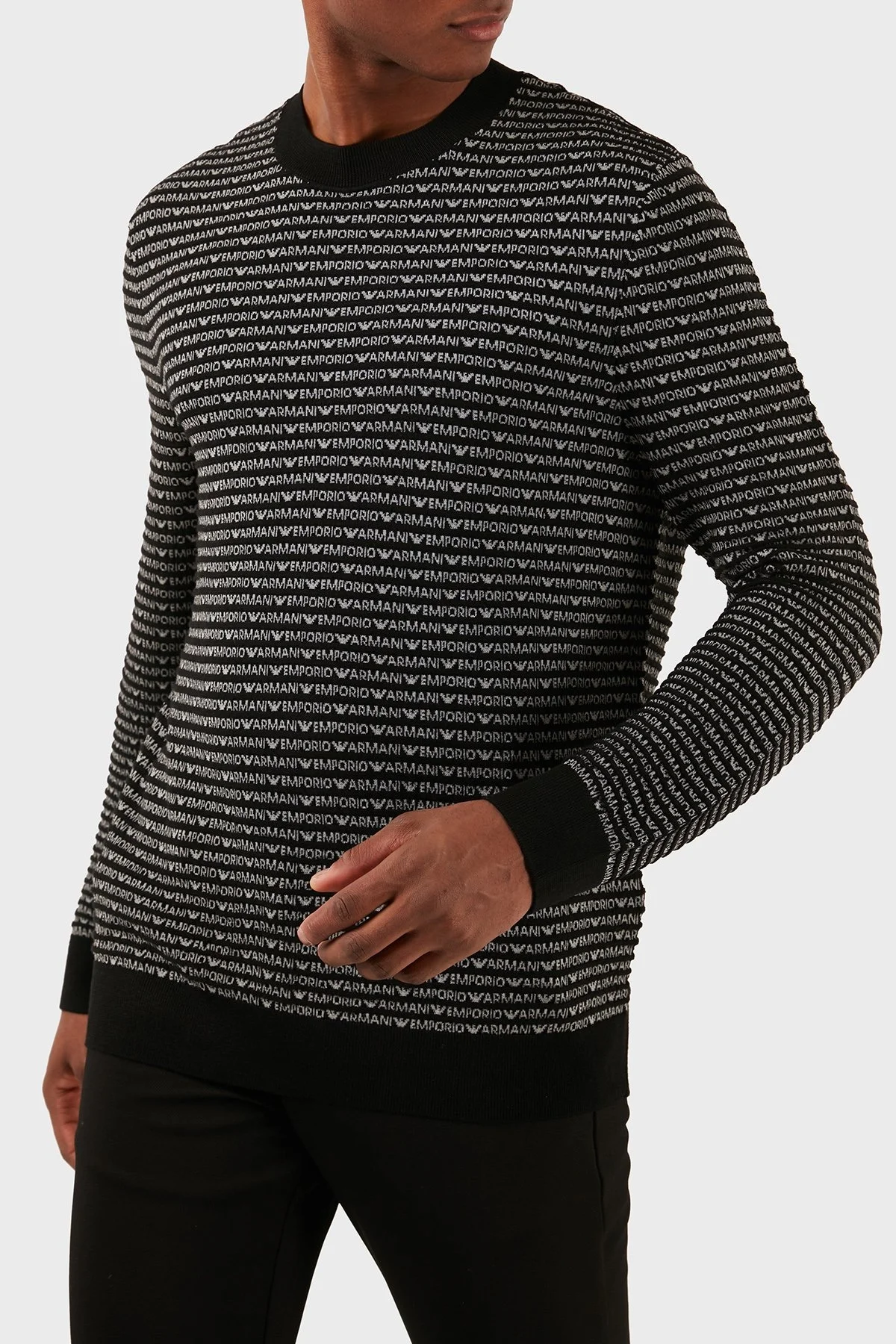 Emporio Armani % 100 Yünlü Logolu Bisiklet Yaka Erkek Kazak 3D1MX1 1MMIZ F053 SİYAH - 3