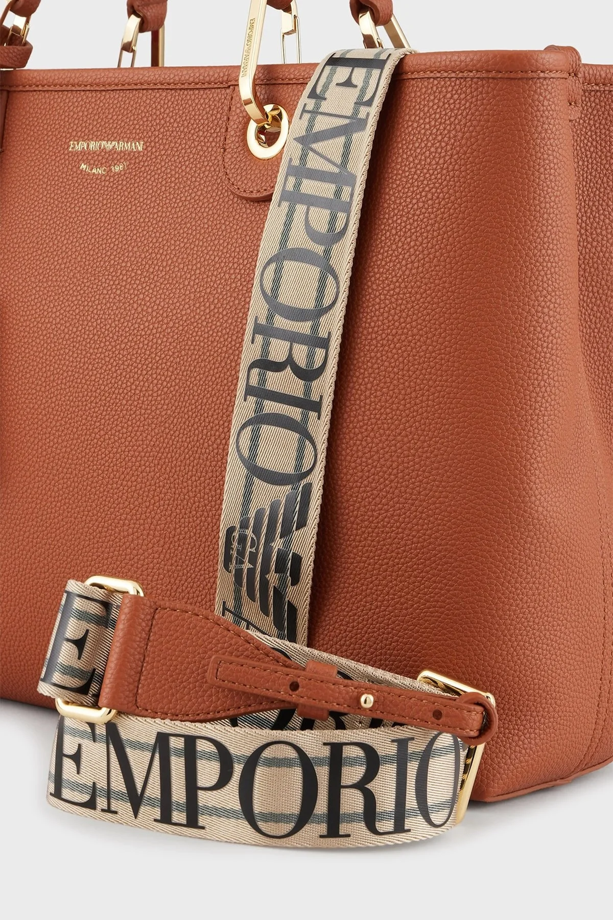 Emporio Armani Logolu Ayarlanabilir Uzatma Askılı Bayan Çanta Y3D165 YFO5B 85550 TABA - 5