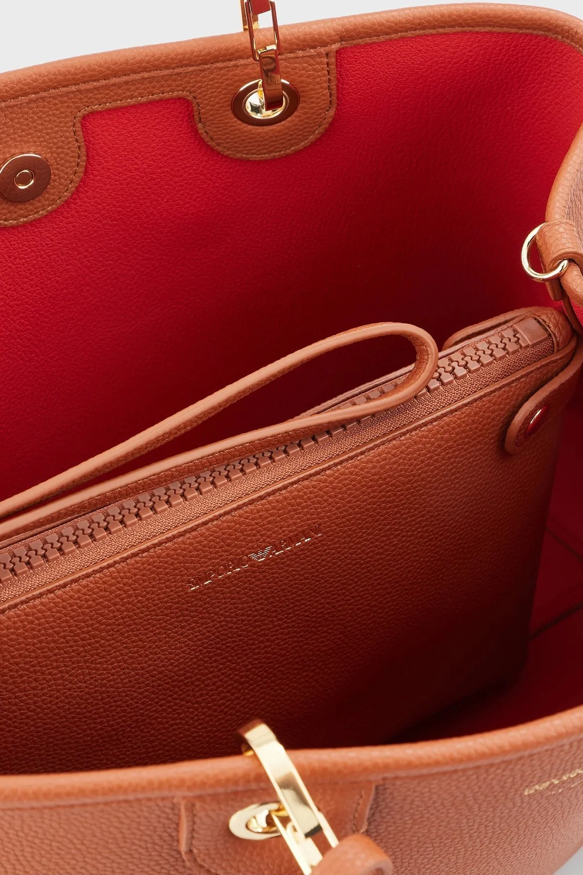 Emporio Armani Logolu Ayarlanabilir Uzatma Askılı Bayan Çanta Y3D165 YFO5B 85550 TABA - 6