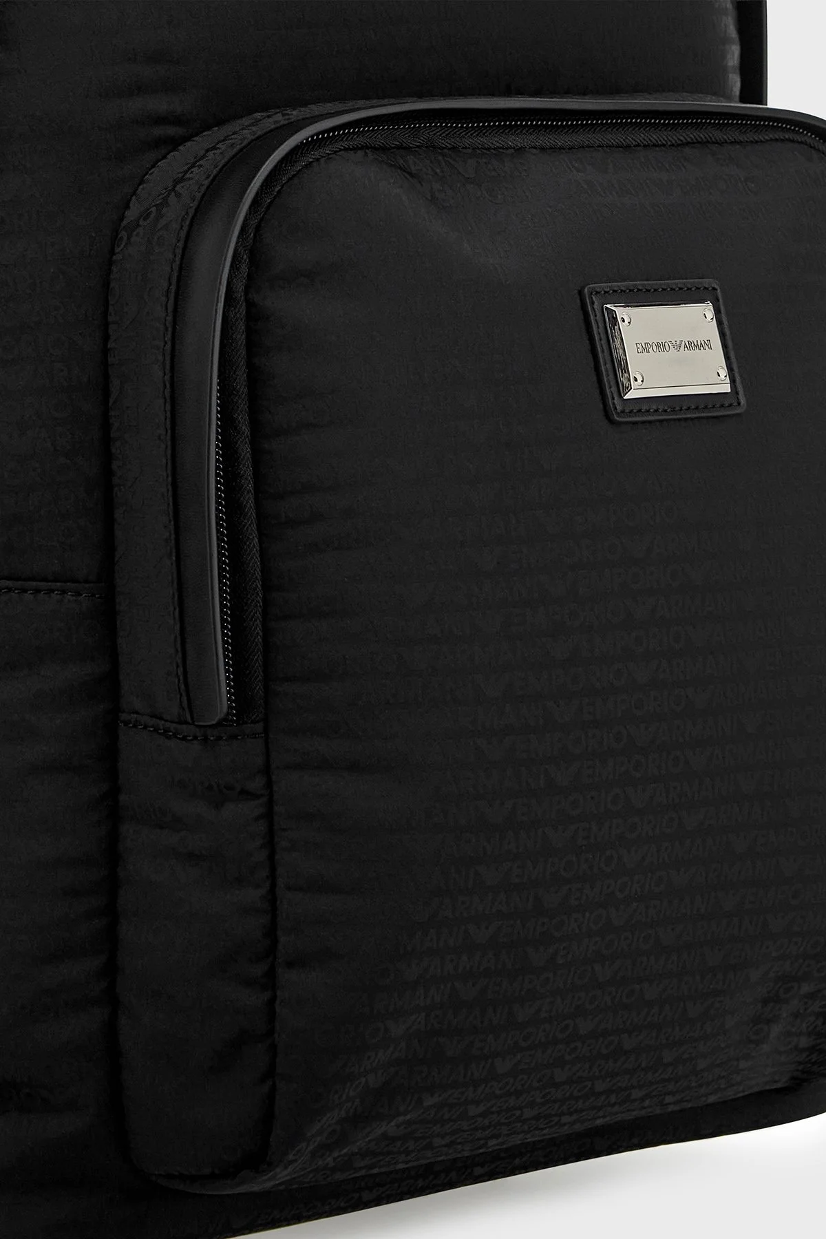 Emporio Armani Ayarlanabilir Omuz Askılı Erkek Sırt Çantası EM006563 AF28660 UC001 Siyah - 6