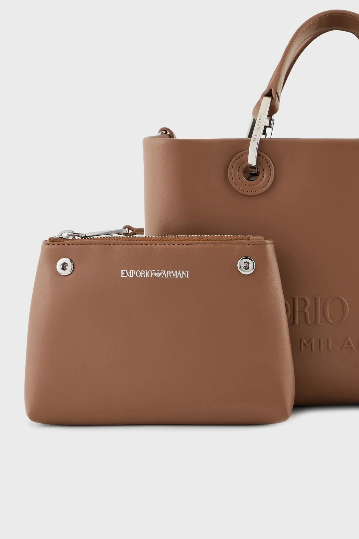 Emporio Armani Ayarlanabilir ve Çıkarılabilir Uzatma Askılı Bayan Çanta Y3D166 YWN3E 80655 TABA - 5
