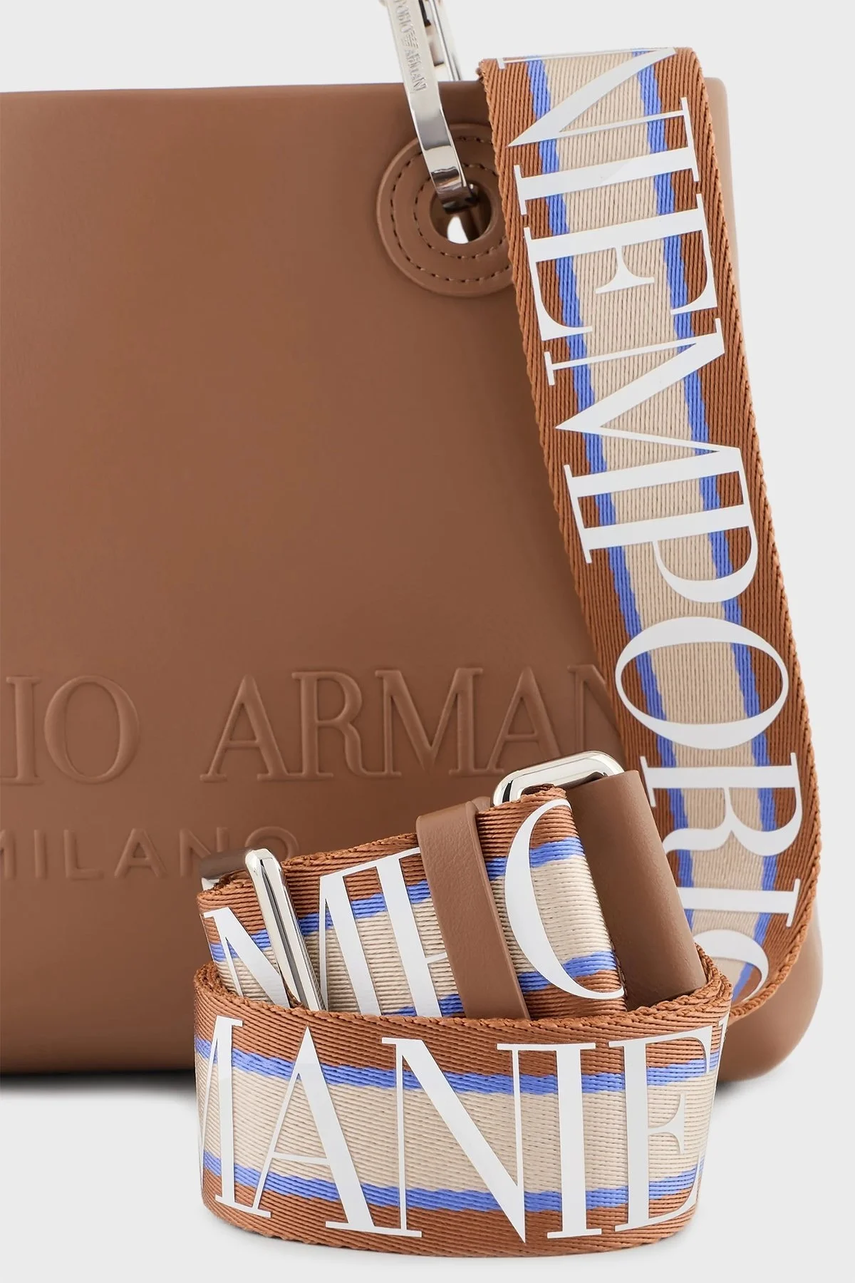 Emporio Armani Ayarlanabilir ve Çıkarılabilir Uzatma Askılı Bayan Çanta Y3D166 YWN3E 80655 TABA - 7