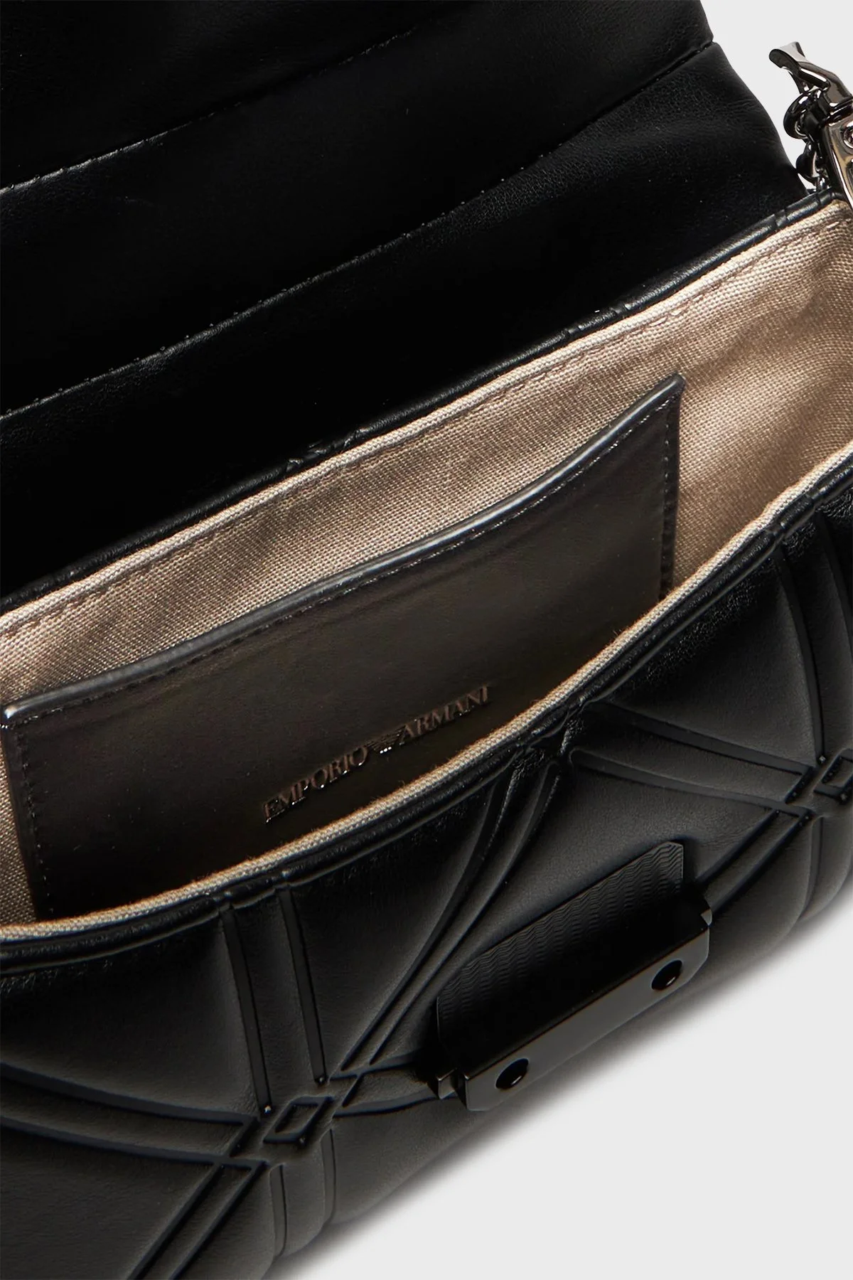 Emporio Armani Logolu Zincir Askılı Bayan Çanta EW002956 AF19662 UC001 SİYAH - 12