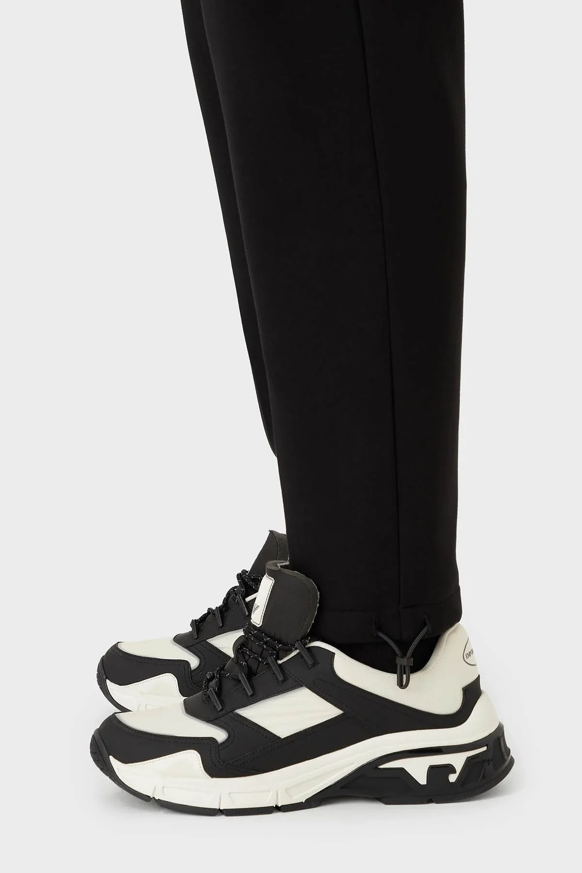 Emporio Armani Belden Bağlamalı Nefes Alabilen Çift Katmanlı Cepli Jogger Erkek Pantolon 3R1PZ1 1JHSZ 0999 SİYAH - 5