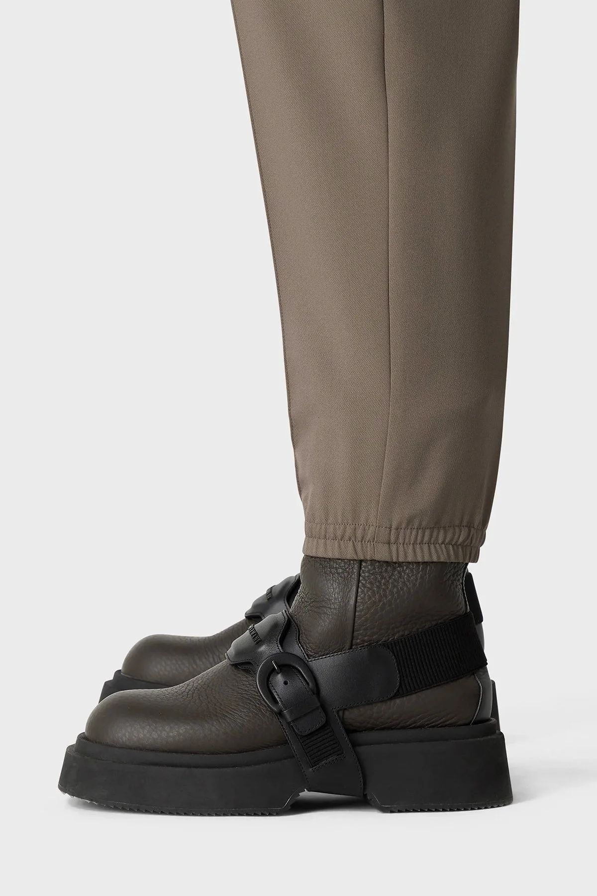 Emporio Armani Beli ve Paçası Lastikli Regular Fit Erkek Pantolon 6R1P74 1NFTZ 0440 KAHVE - 3