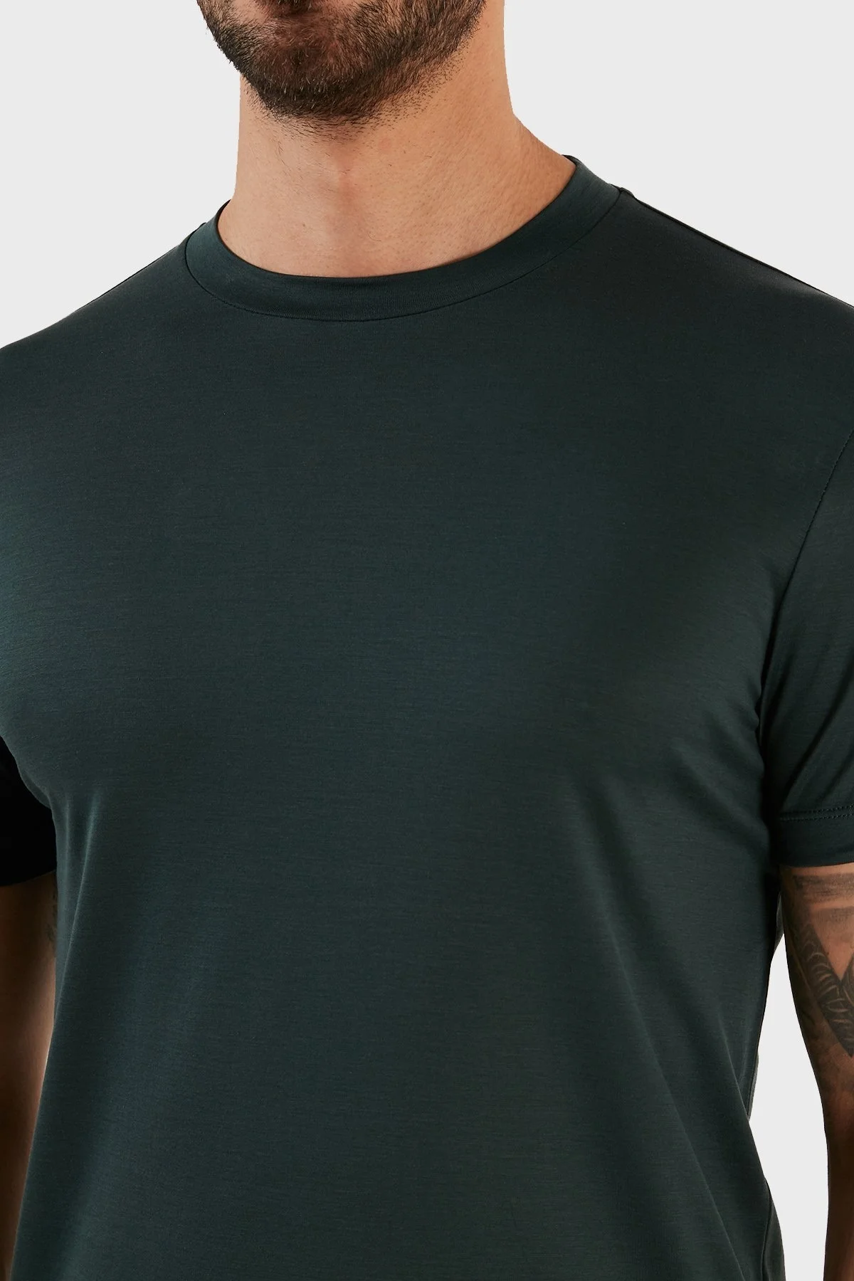 Emporio Armani Pamuklu Regular Fit Bisiklet Yaka Erkek T Shirt 8N1TE8 1JUVZ 0586 HAKİ - 4