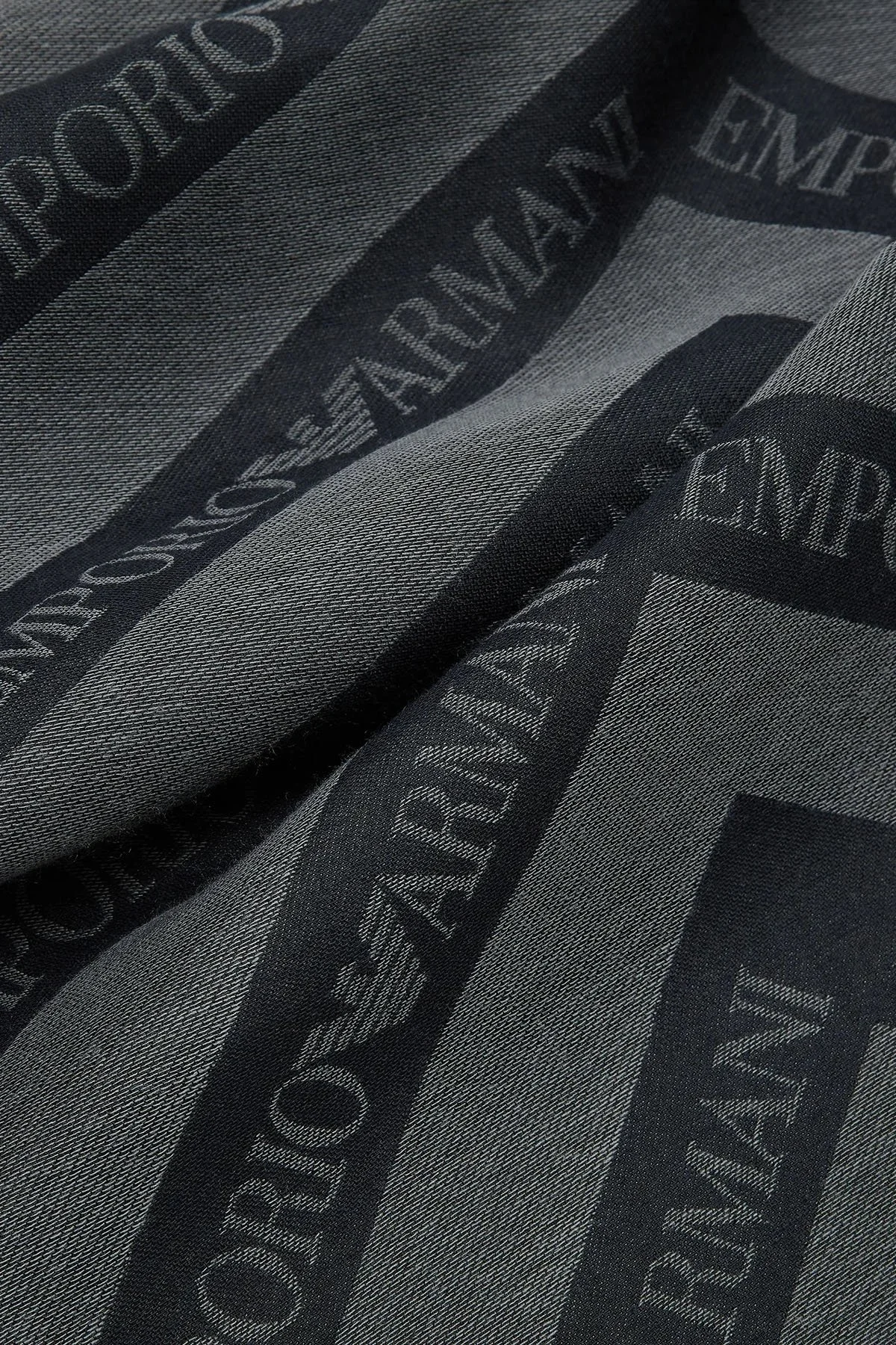 Emporio Armani Çapraz Logo Motifli Erkek Atkı 625255 4F380 00044 ANTRASİT - 3