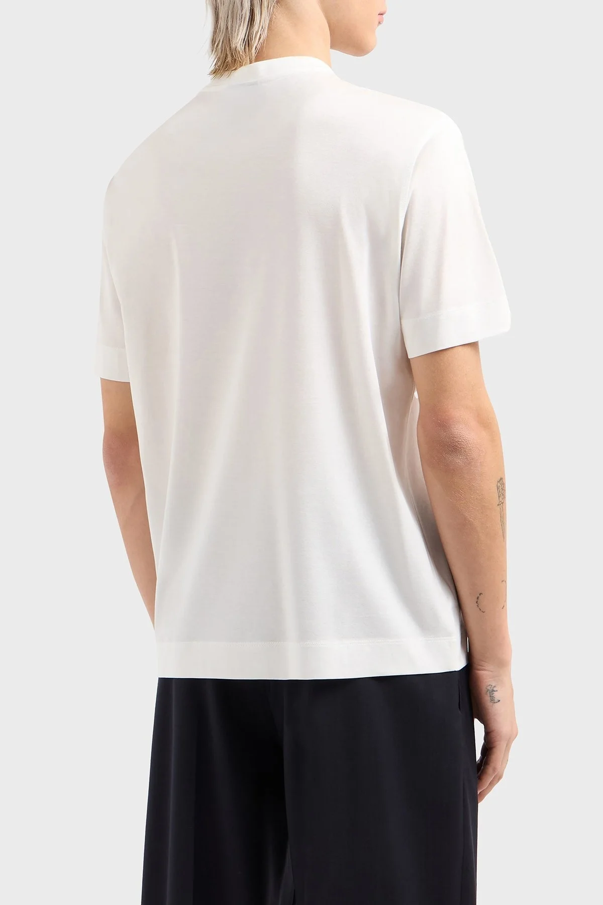 Emporio Armani Çiçek Baskılı Pamuklu Regular Fit Bisiklet Yaka Erkek T Shirt EM001024 AF10017 U0003 BEYAZ - 3