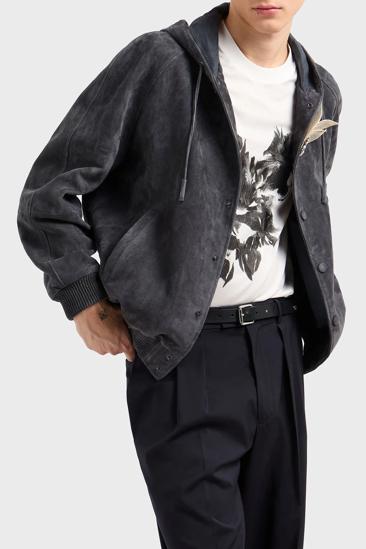 Emporio Armani Çiçek Baskılı Pamuklu Regular Fit Bisiklet Yaka Erkek T Shirt EM001024 AF10017 U0003 BEYAZ - 5