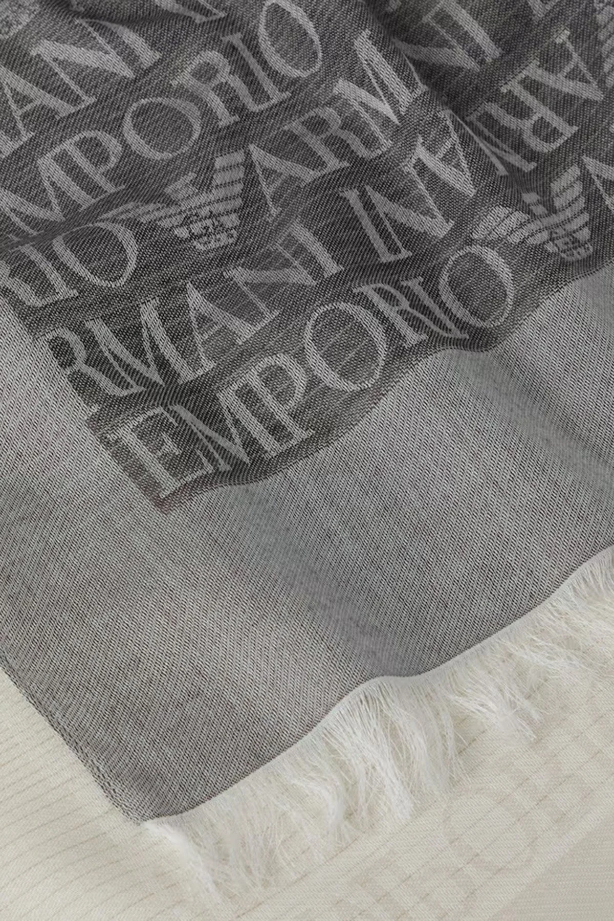 Emporio Armani Çift Taraflı 70x190 cm Unisex Şal 625220 2R302 00086 GRİ-EKRU - 3