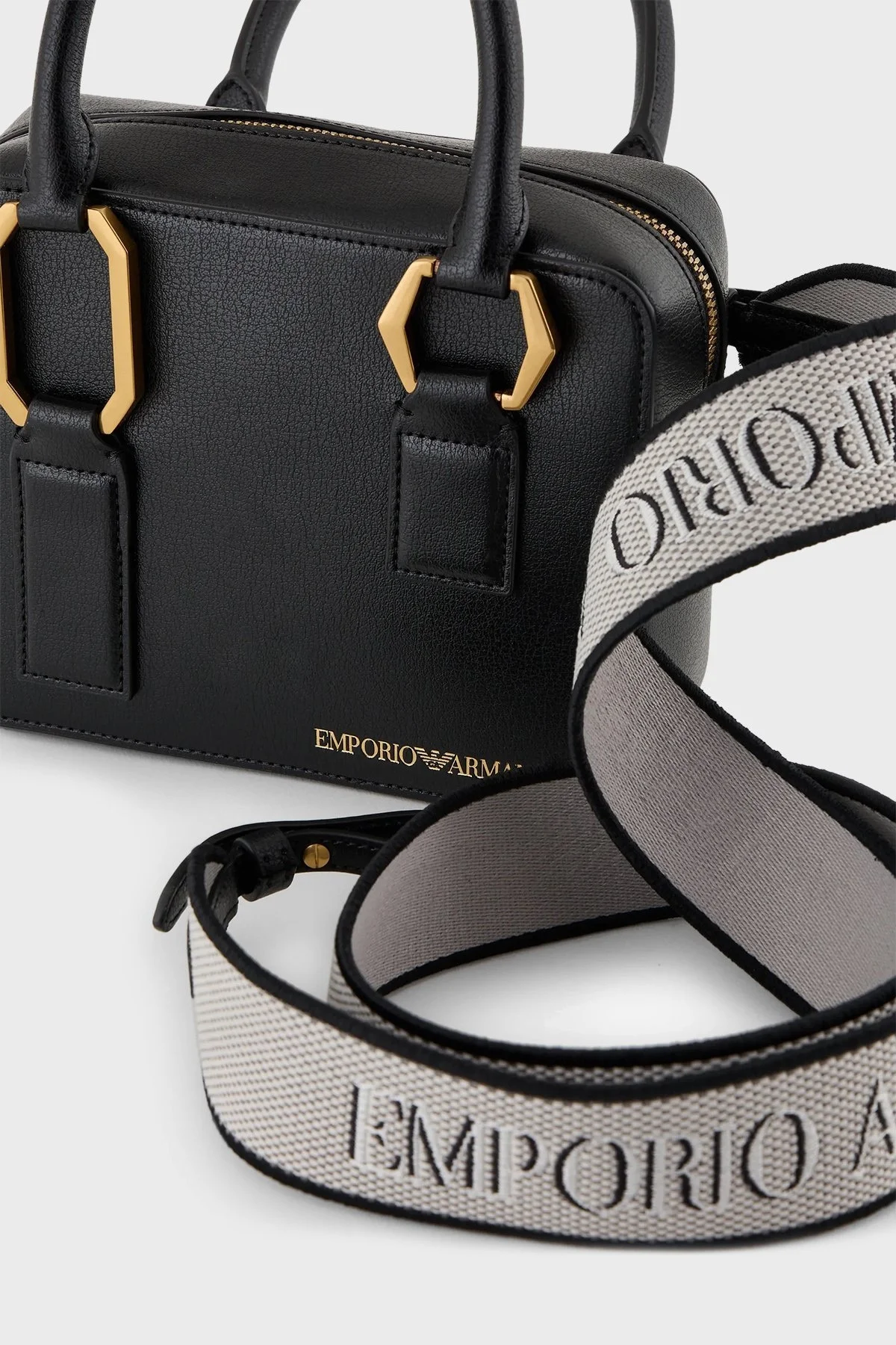 Emporio Armani Çıkarılabilir Omuz Askılı Bayan Çanta Y3A155 YWD1D 80001 SİYAH - 6