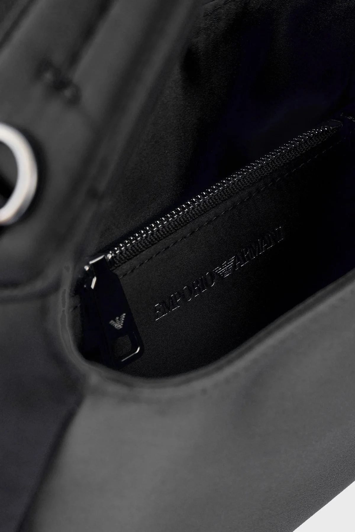 Emporio Armani Çıkarılabilir Omuz Askılı Bayan Çanta Y3E235 YWR2V 80001 SİYAH - 6