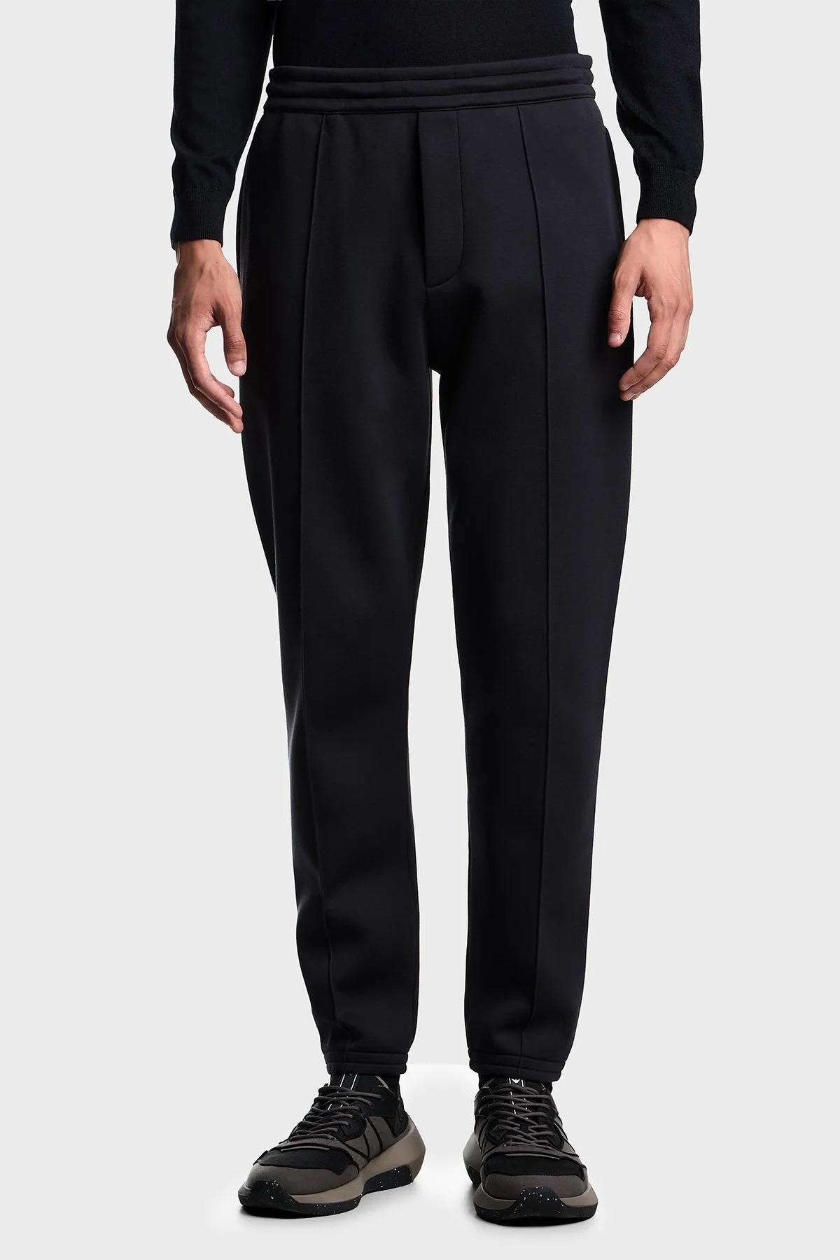 Emporio Armani Çimalı Regular Fit Normal Bel Jogger Erkek Pantolon EM003051 AF17545 UB118 LACİVERT - 1