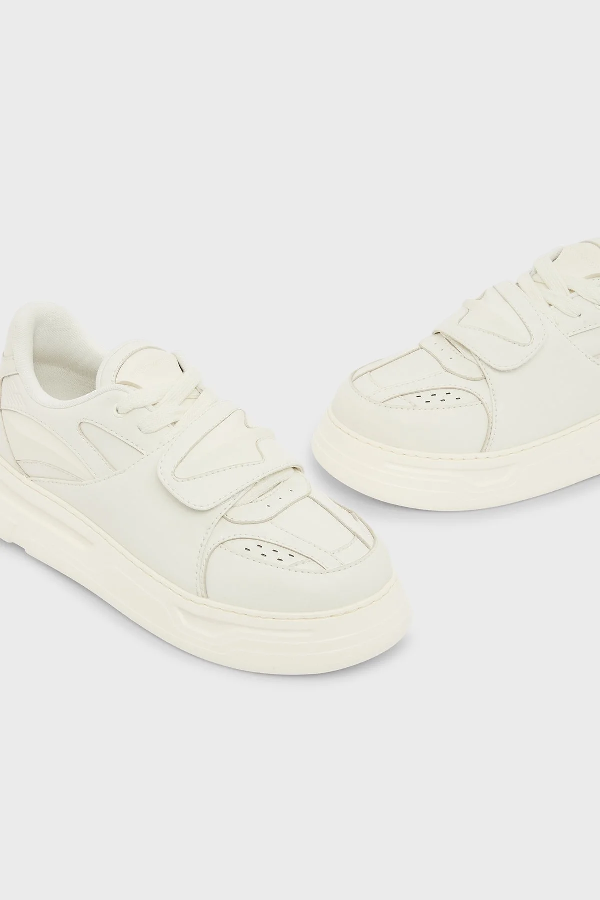 Emporio Armani Cırt Cırtlı Detaylı Sneaker Erkek Ayakkabı EM005398 AF17451 U0003 BEYAZ - 4