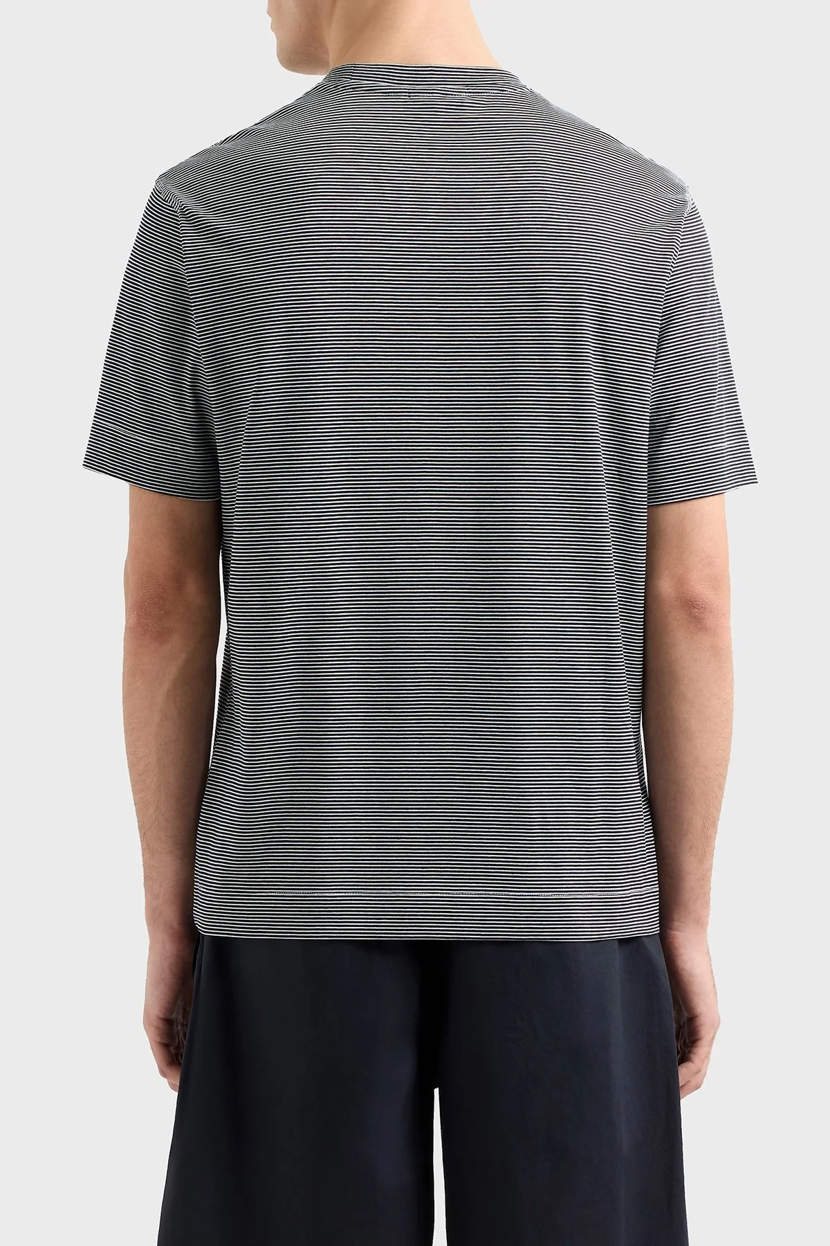 Emporio Armani Çizgili % 100 Pamuk Regular Fit Sıfır Yaka Erkek T Shirt EM000824 AF12927 F0088 LACİVERT-BEYAZ - 8