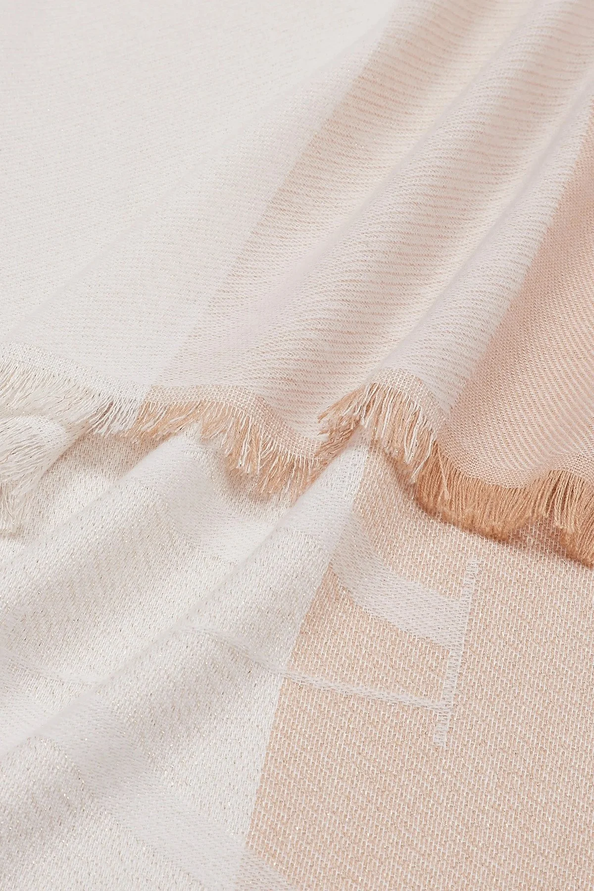 Emporio Armani Çizgili 74x188 cm Unisex Şal 635232 2F462 00014 BEJ - 3