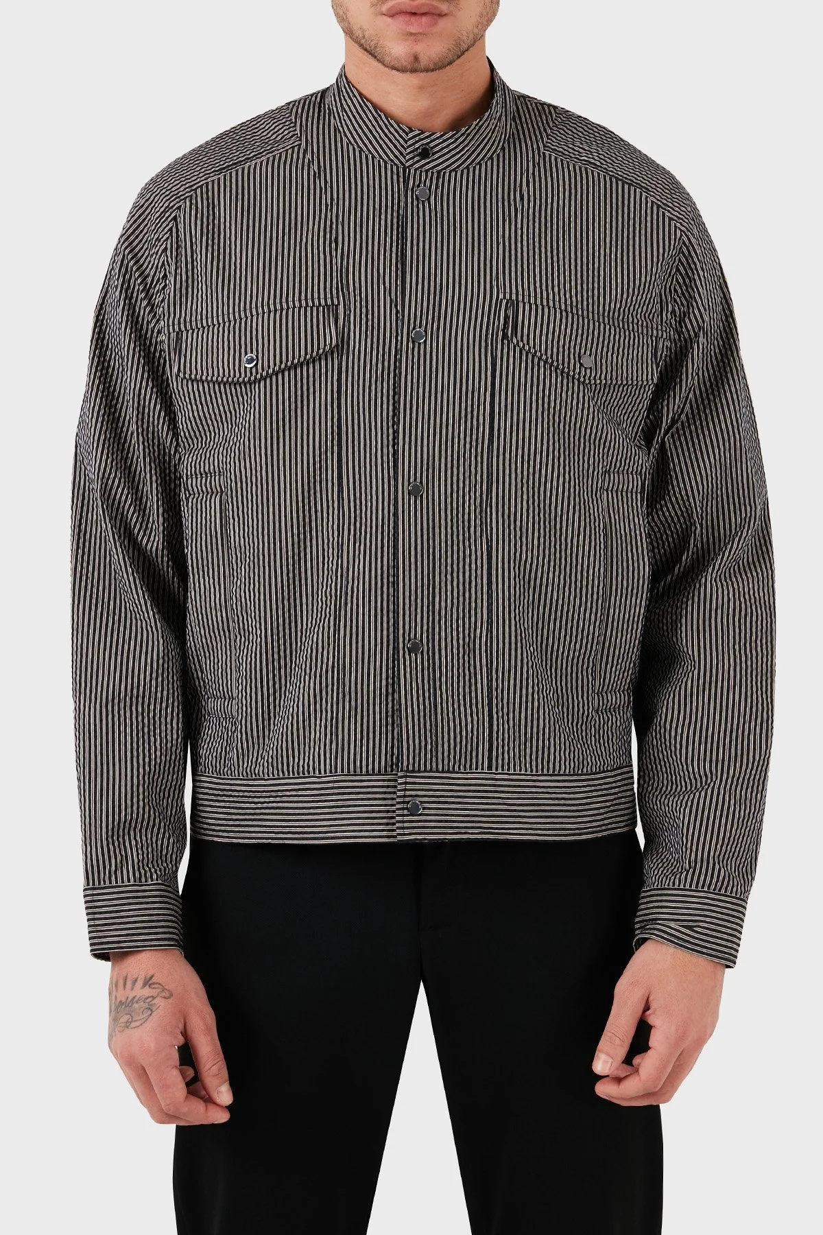 Emporio Armani Çizgili Dik Yaka Regular Fit Mevsimlik Erkek Mont 3D1BL6 1NPIZ F014 SİYAH - 1