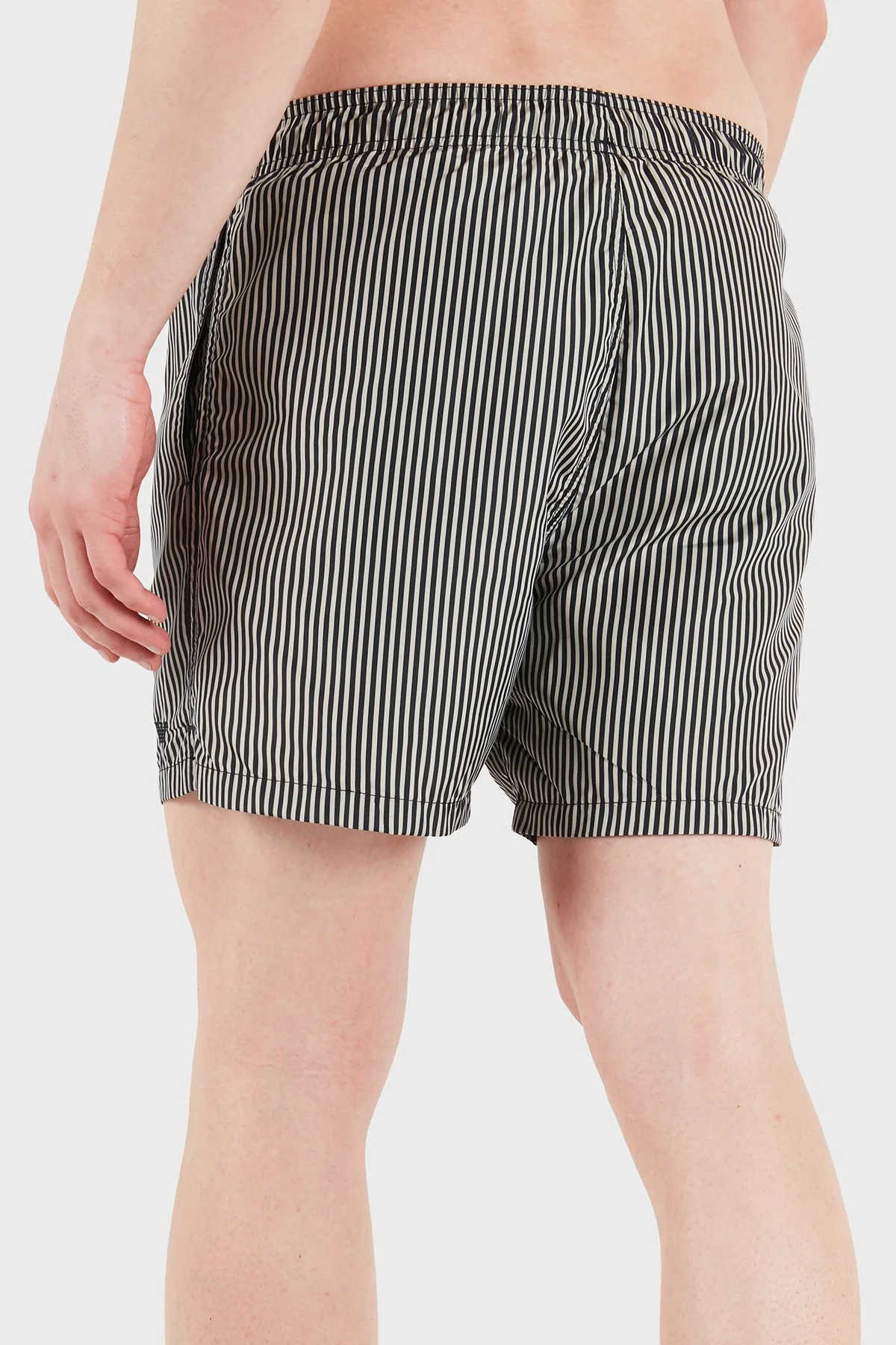 Emporio Armani Çizgili Mayo Short Erkek Deniz Şortu EM000583 AF20445 F1039 SİYAH-BEJ - 3