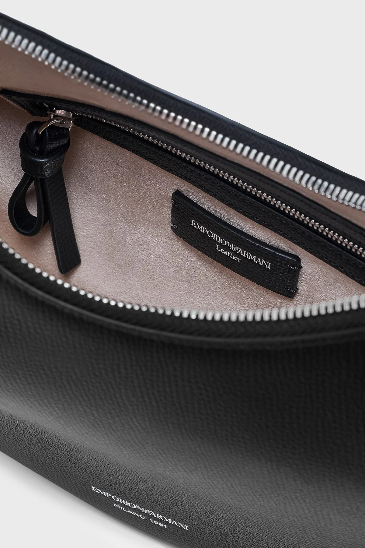 Emporio Armani Deri Çıkarılabilir Askılı Kadın Çanta EW005754 AF29459 UC001 Siyah - 7