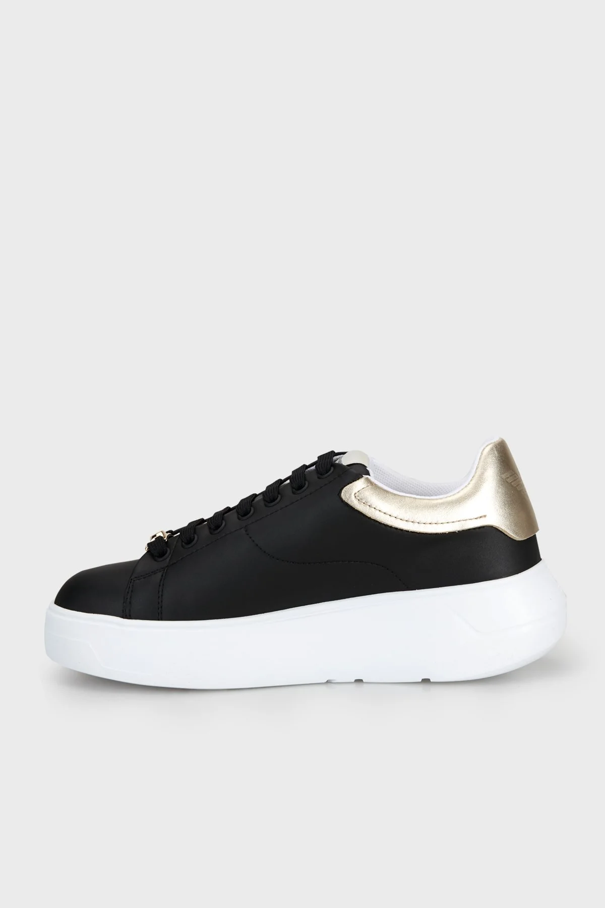 Emporio Armani Deri Logolu Bağcıklı Sneaker Kadın Ayakkabı EW004804 AF30219 MC726 Siyah-gold - 2