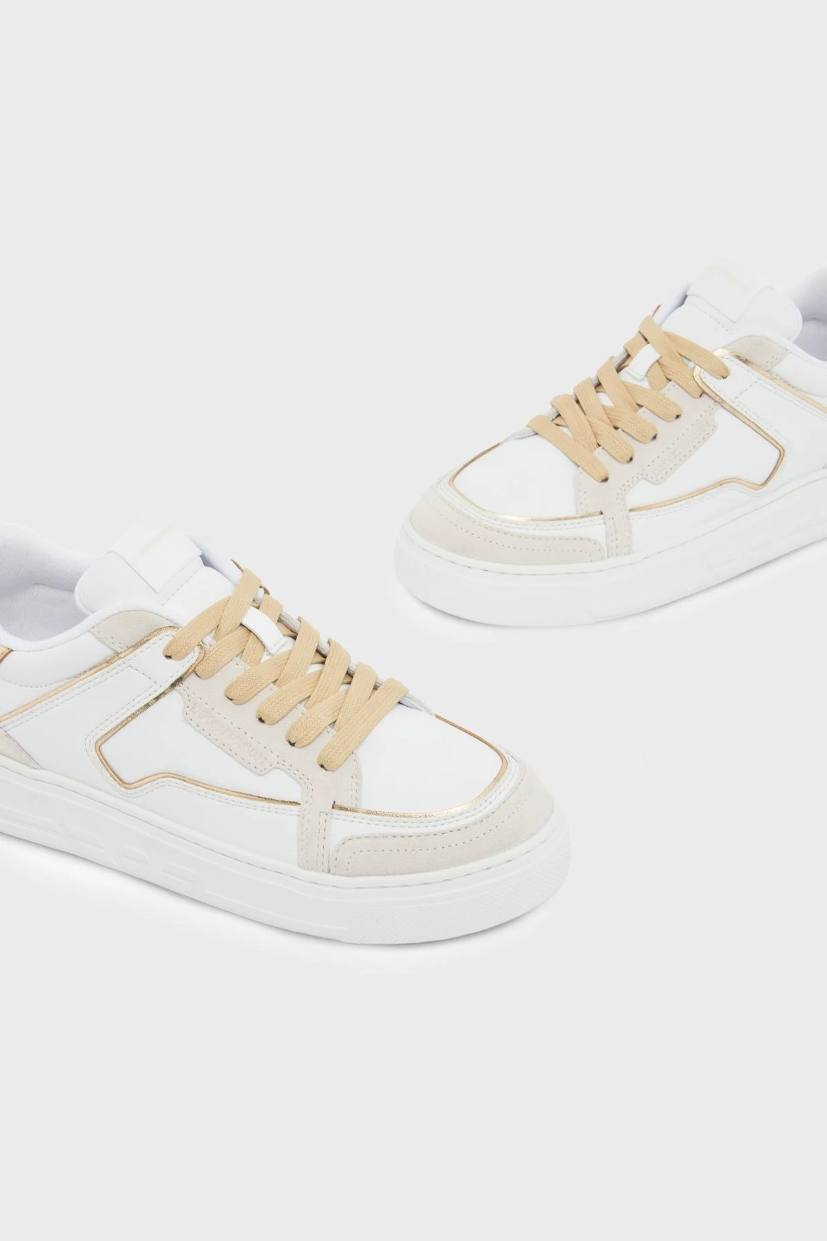 Emporio Armani Deri Logolu Sneaker Bayan Ayakkabı EW003081 AF25727 MZ773 BEYAZ-GOLD - 5
