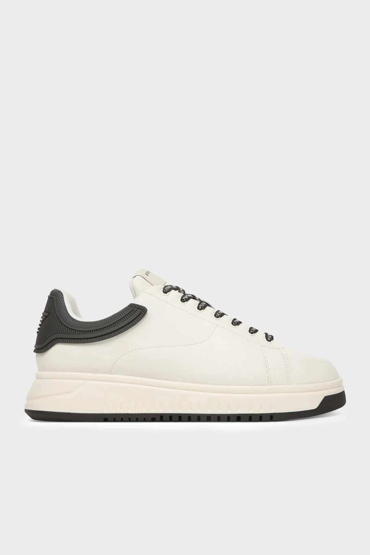 Emporio Armani Deri Logolu Sneaker Erkek Ayakkabı EM003663 AF18212 M0364 BEYAZ - 1