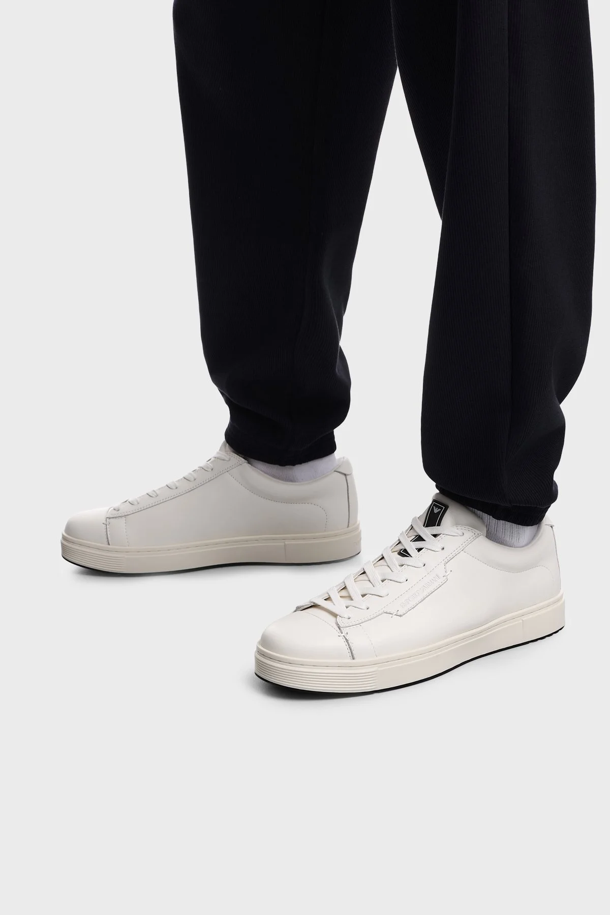 Emporio Armani Deri Logolu Sneaker Erkek Ayakkabı EM005292 AF24320 U0003 BEYAZ - 2